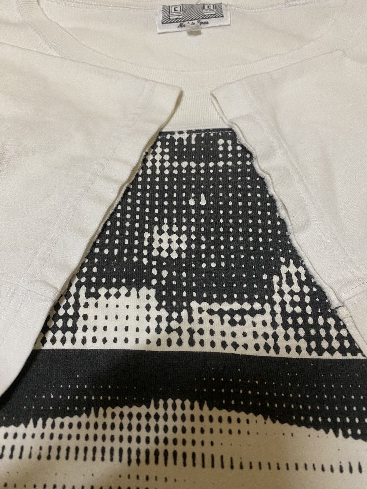 Cav Empt Cav Empt Overprint Distinctive Graphic Distressed T Shirt Size US XL / EU 56 / 4 - 5 Thumbnail