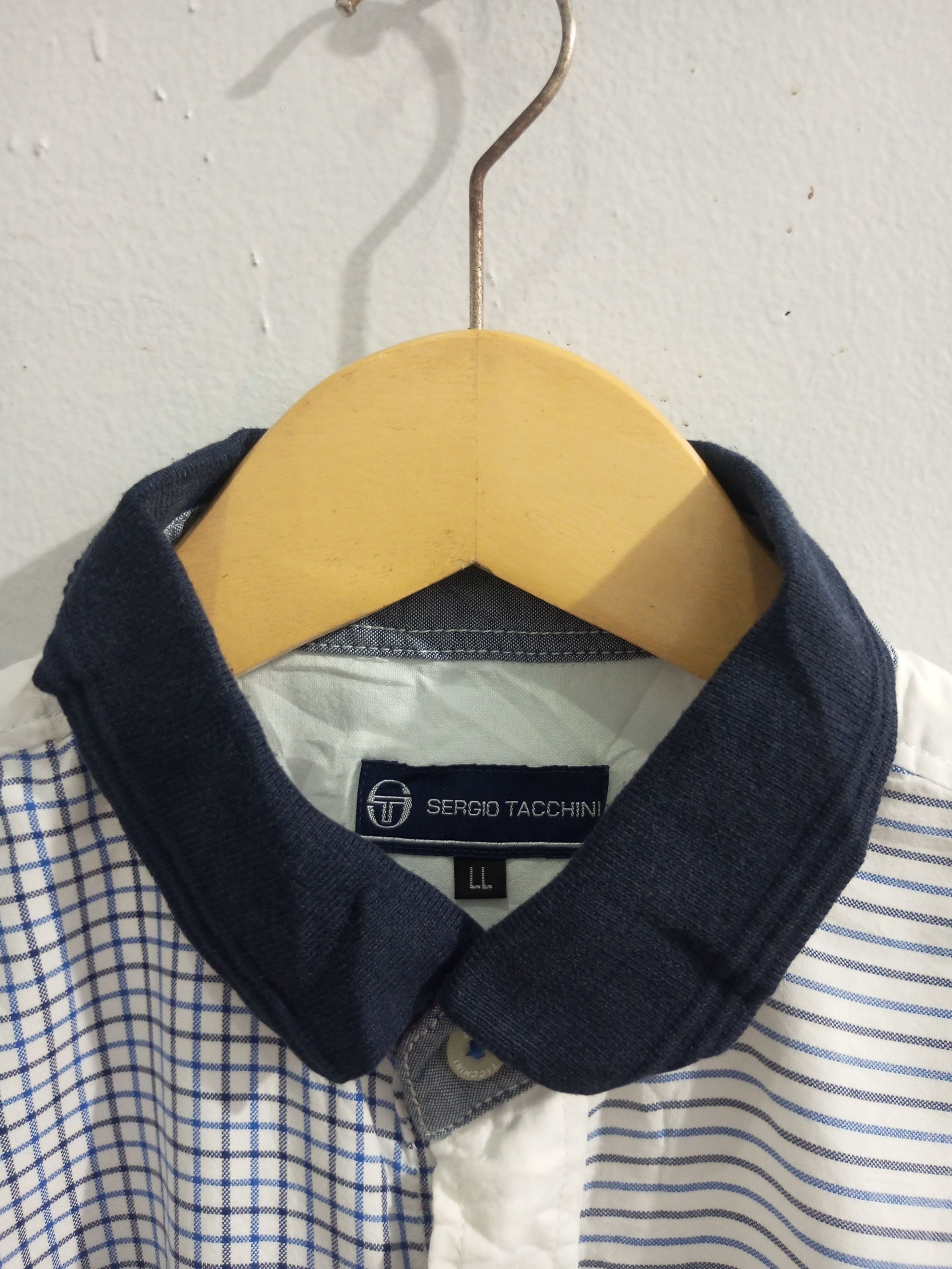 Sergio Tacchini Vintage sergio tacchini boxy shirt Size US L / EU 52-54 / 3 - 2 Thumbnail