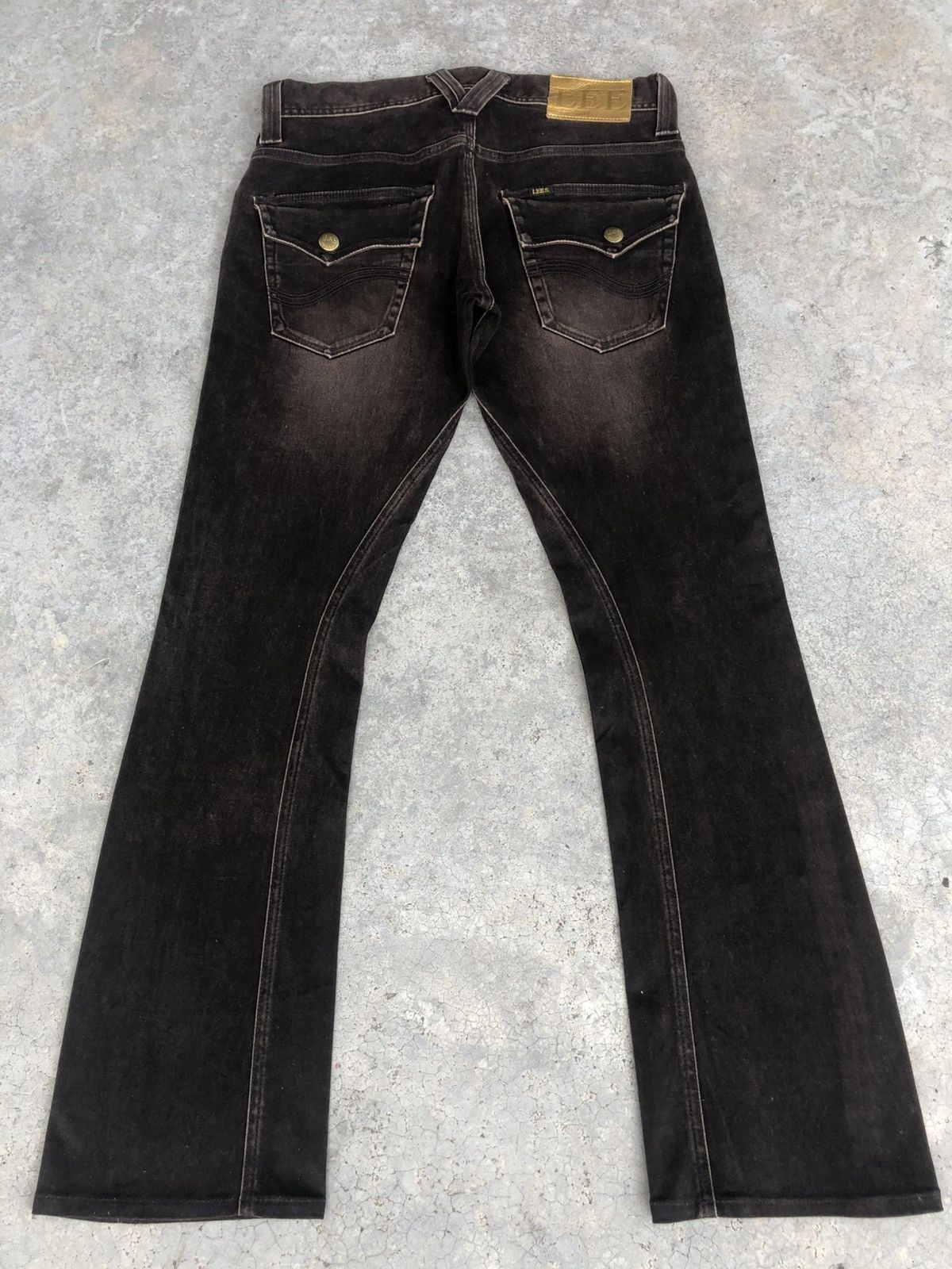 Lee Japanese Lee Flared Jeans Distressed Suede Size US 32 / EU 48 - 2 Thumbnail