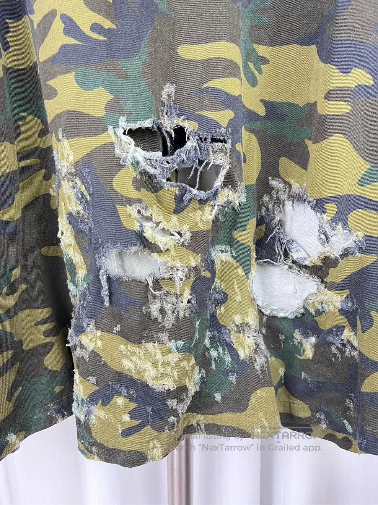 Balenciaga Balenciaga Camo Distressed Jacket SS22. Size US XS / EU 42 / 0 - 4 Thumbnail