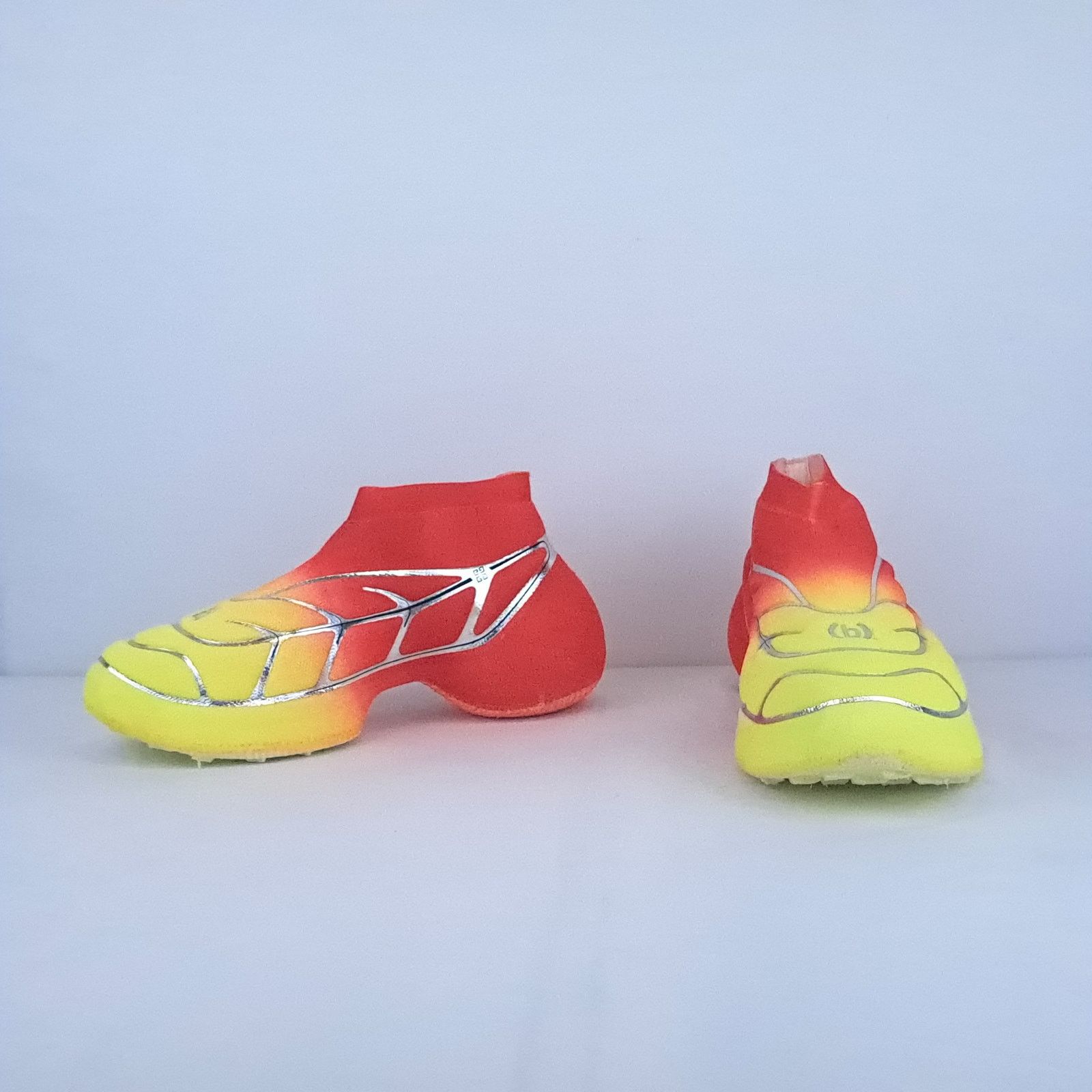 (B).Stroy × Givenchy o1rshd1 TK-360 Mid Sneakers in Red/Yellow Size US 7 / EU 40 - 8 Thumbnail