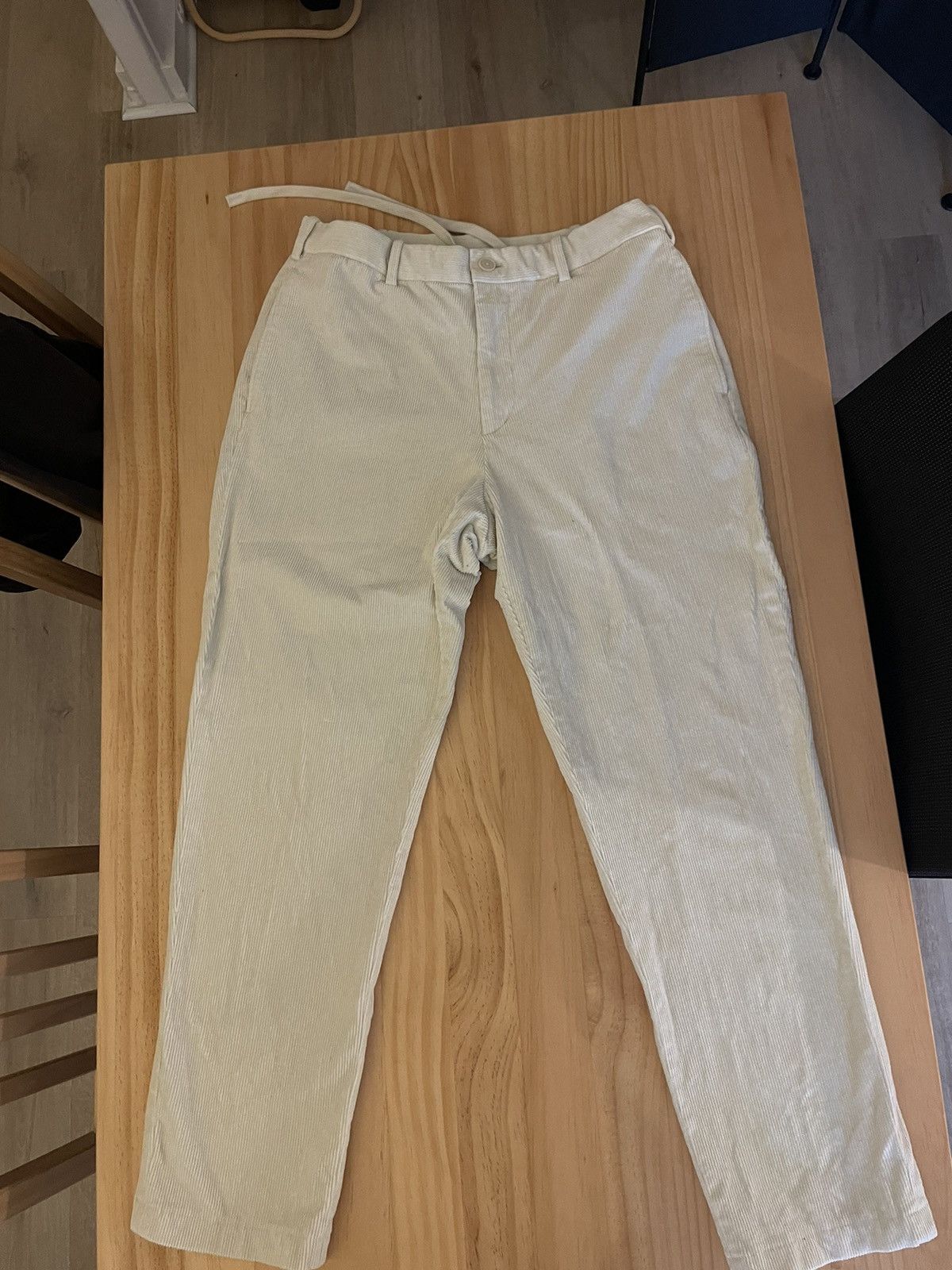 Uniqlo Pantalon blanc ivoire uniqlo Size US 32 / EU 48 - 1 Thumbnail