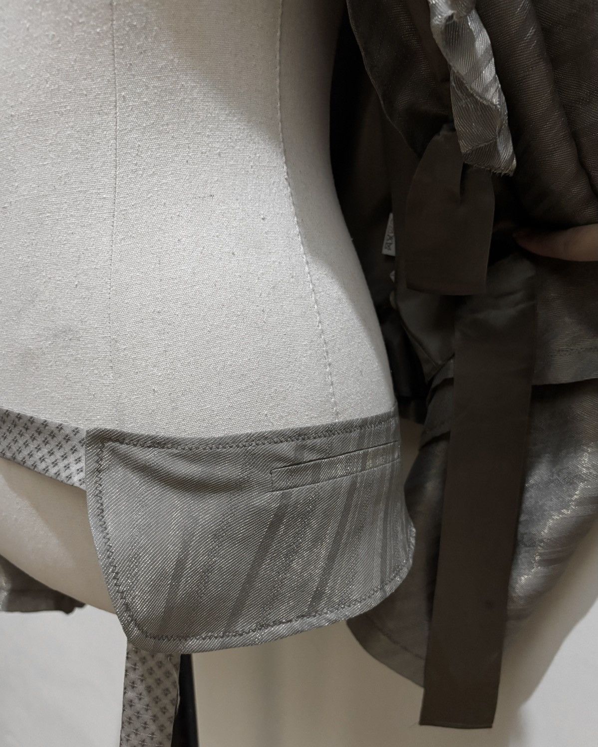 Comme des Garcons Y&Kei Aw2004 Metallic Silk Blazer Size M / US 6-8 / IT 42-44 - 15 Thumbnail