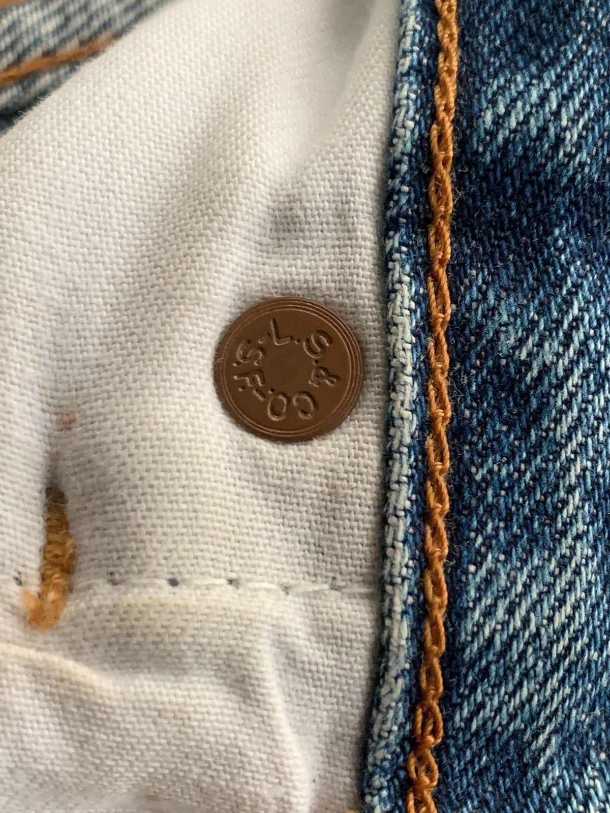 Japanese Brand Vintage Levi's J22 Selvedge Distressed Denim Made In Japan Size US 32 / EU 48 - 8 Thumbnail