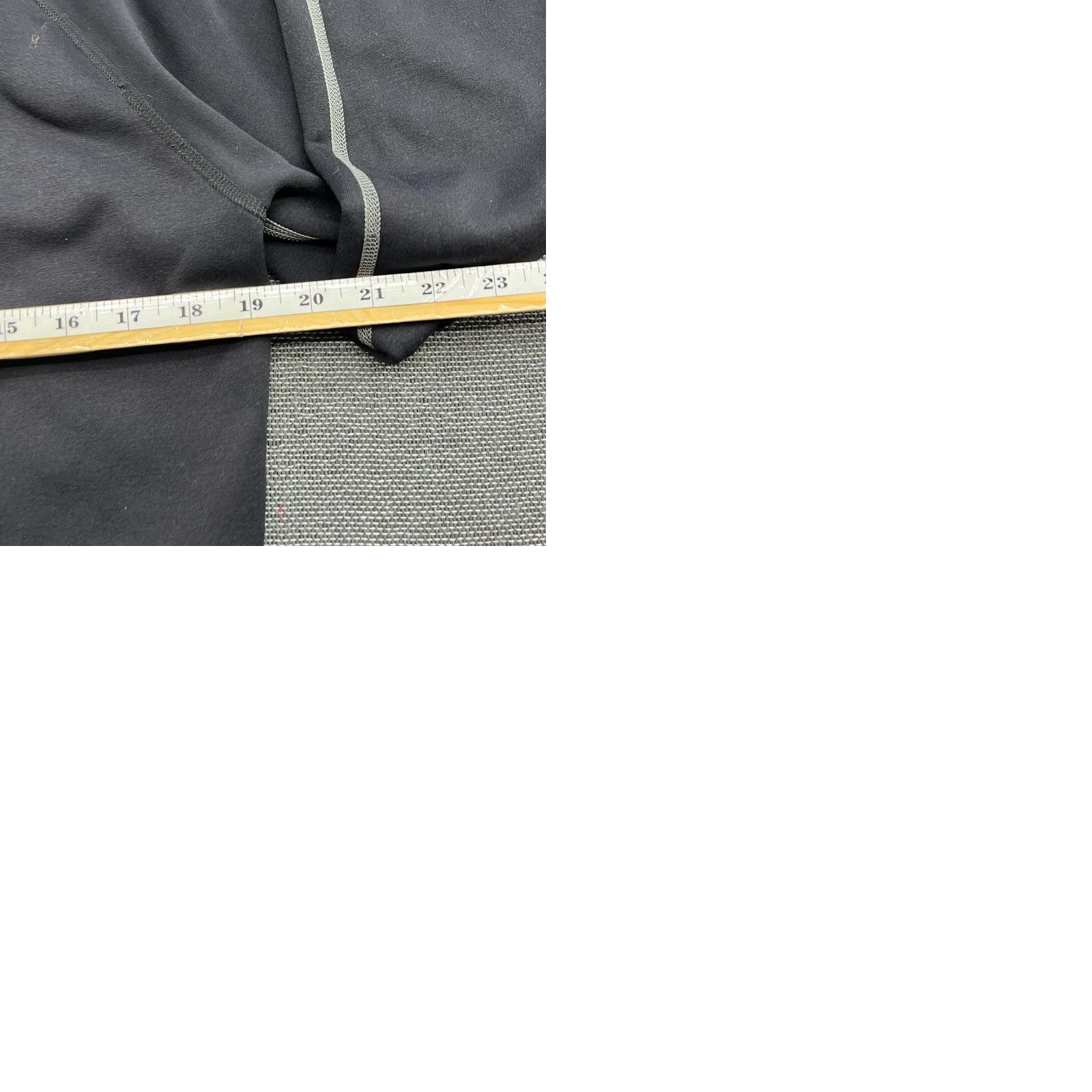 Houdini Houdini Power Houdi Jacket Mens S Black Full Zip Lightweight Outdoor Hoody Jacket Size US S / EU 44-46 / 1 - 9 Thumbnail