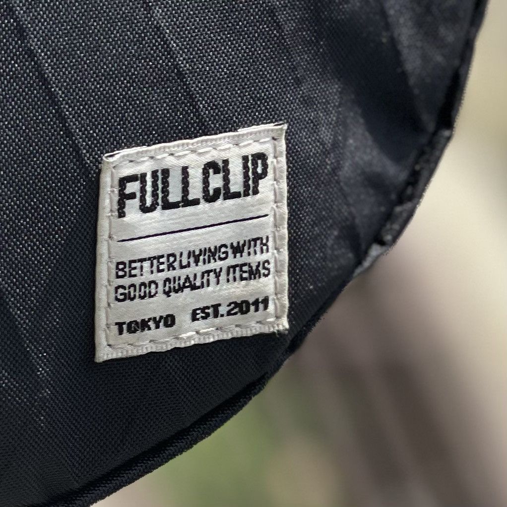 Japanese Brand 🇯🇵 JAPANESE BRAND FULLCLIP TRIPPIN CROSSBODY BOAT SHAPE Size ONE SIZE - 3 Thumbnail