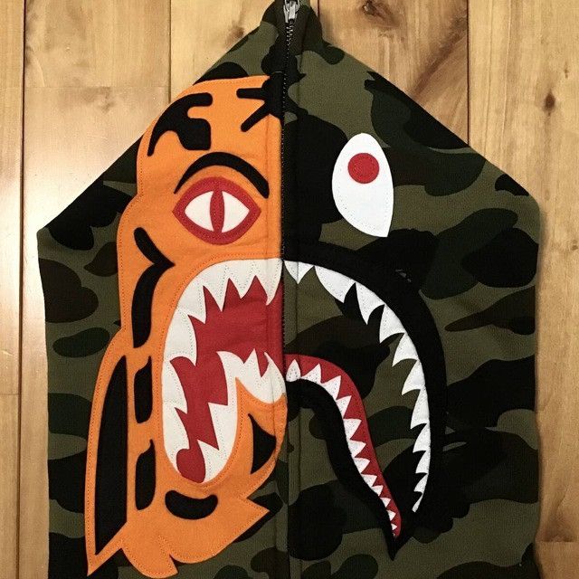 Bape × READYMADE BAPE × READYMADE Tiger Shark Full Zip Hoodie a bathing ape Size US XL / EU 56 / 4 - 3 Thumbnail