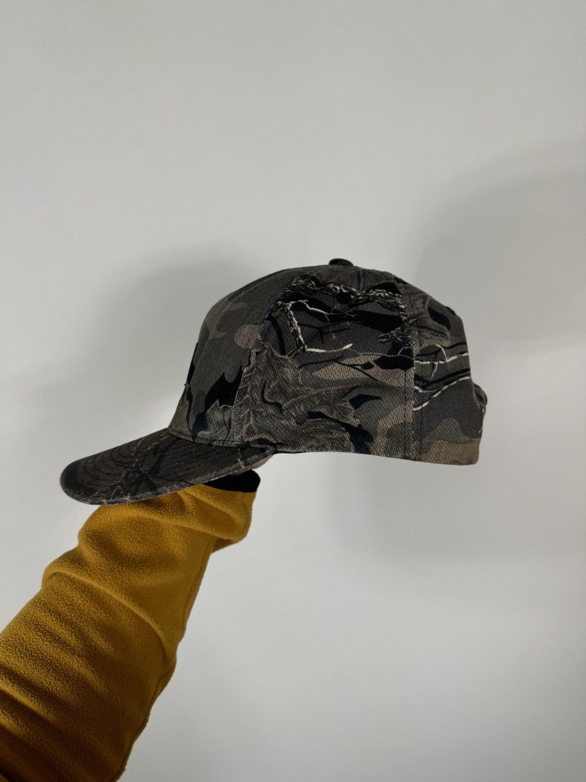 Obey × Realtree × Vintage Obey realtree camo very rare trapper cap Size ONE SIZE - 3 Thumbnail