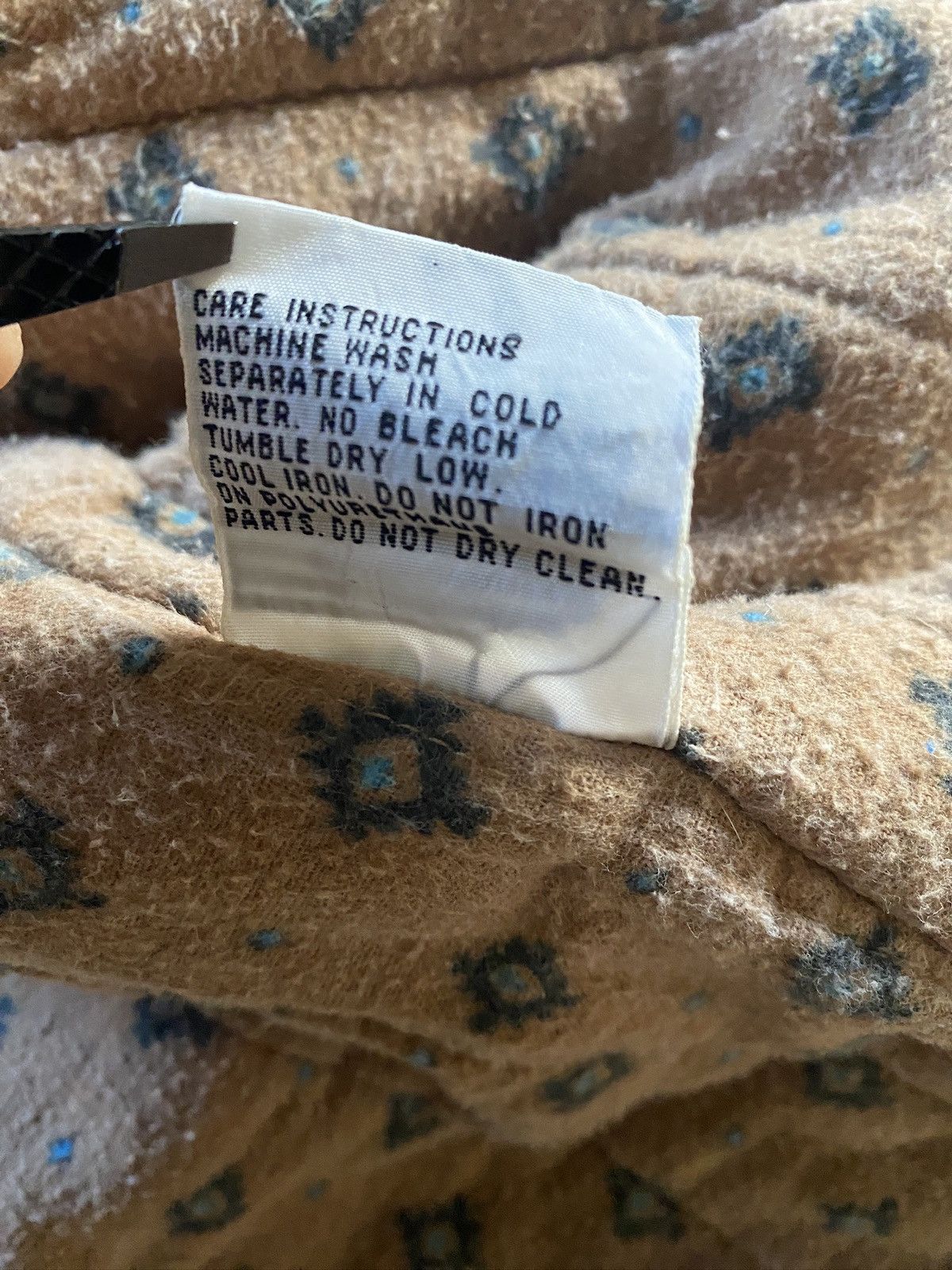 Vintage Vintage NWT 80’s Women’s Sherpa Collar Carpet Line Jean Coat Size L / US 10 / IT 46 - 10 Thumbnail