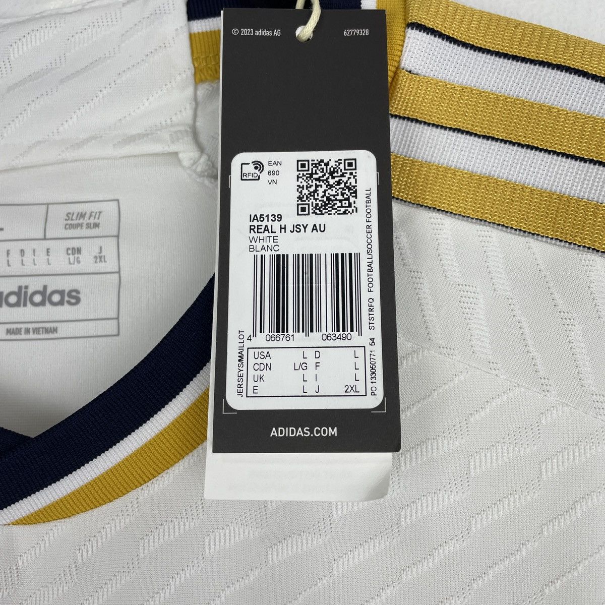 Adidas Real Madrid Bellingham Authentic HEAT.RDY Jersey 2023/2024 Size US L / EU 52-54 / 3 - 6 Thumbnail