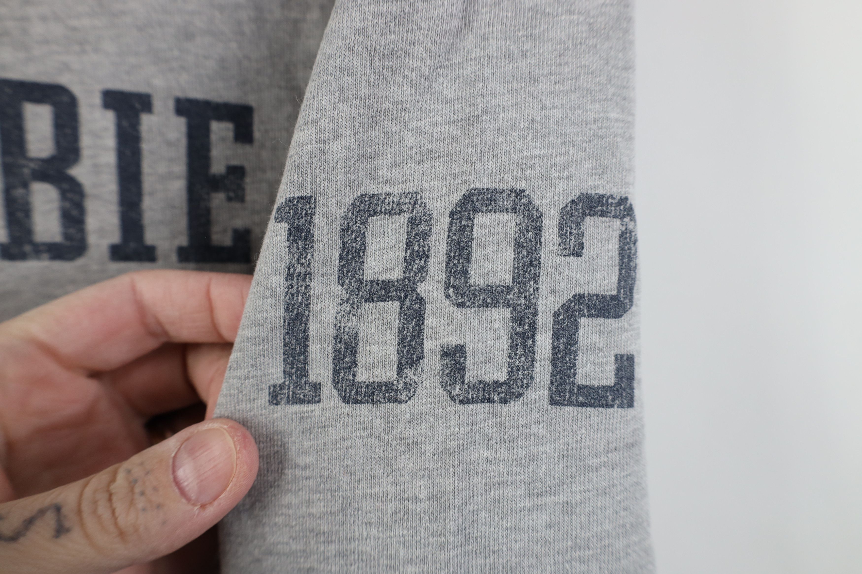 Abercrombie & Fitch Vintage 90s Y2K Abercrombie & Fitch Long Sleeve T-Shirt Gray Size US XL / EU 56 / 4 - 4 Thumbnail