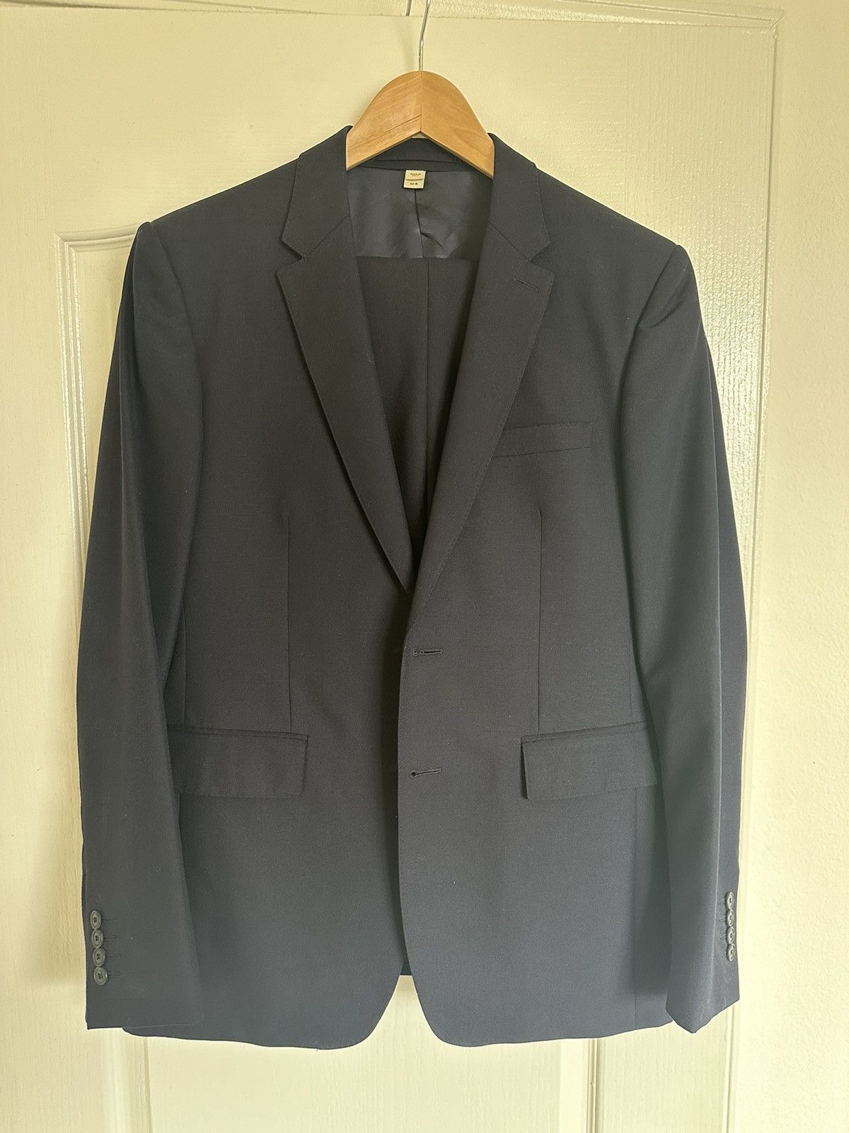 image of Burberry London Navy Suit, Men's (Size 40R)