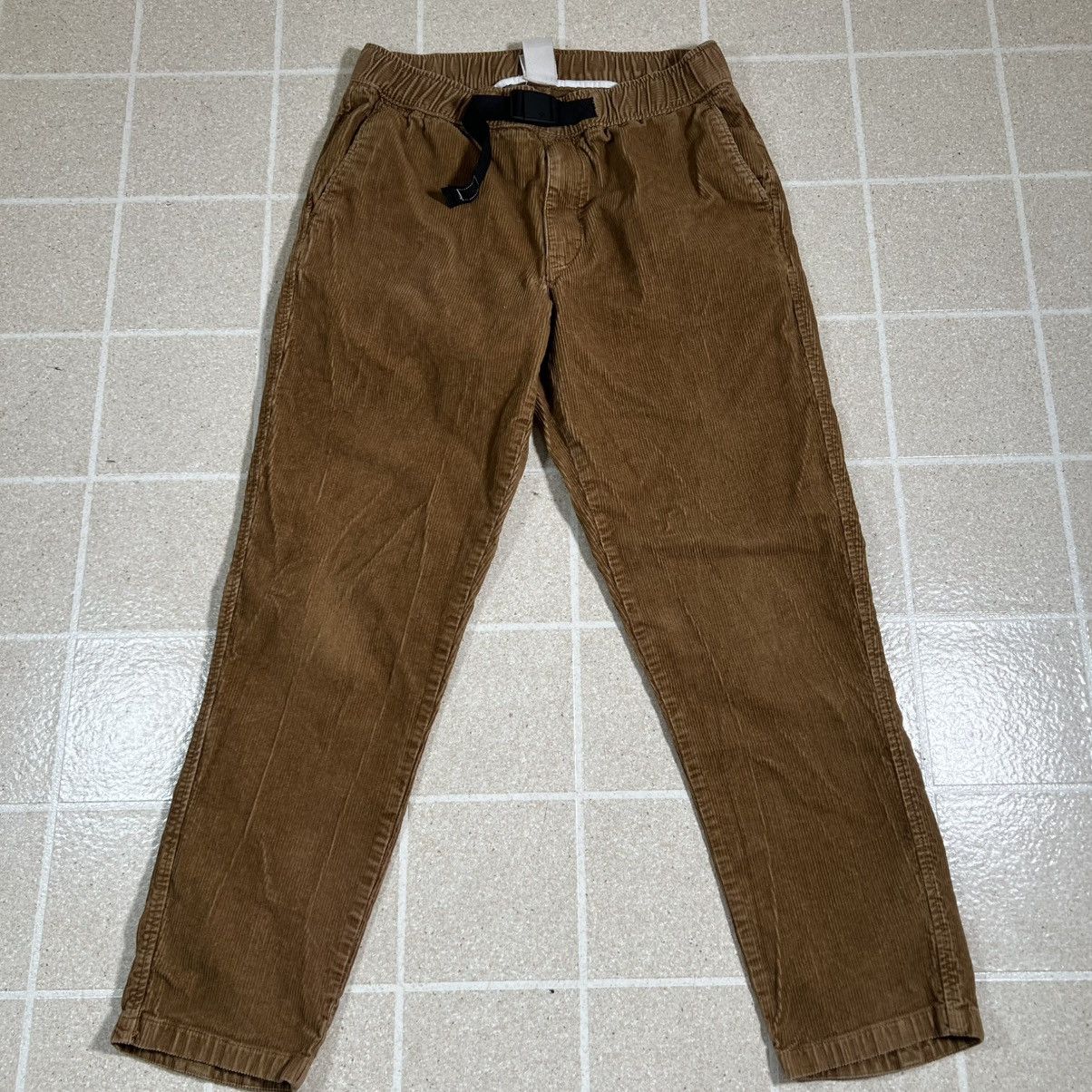 The North Face The North Face Corduroy Stretch Belted Brown Pants sz M Size US 28 / EU 44 - 1 Thumbnail