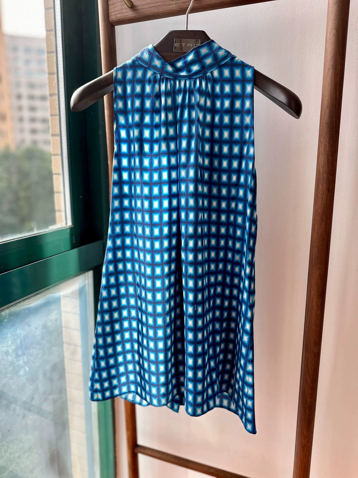 Prada Prada Silk Gradated Check Two-Way Shirt 42 95+ New Size M / US 6-8 / IT 42-44 - 4 Thumbnail