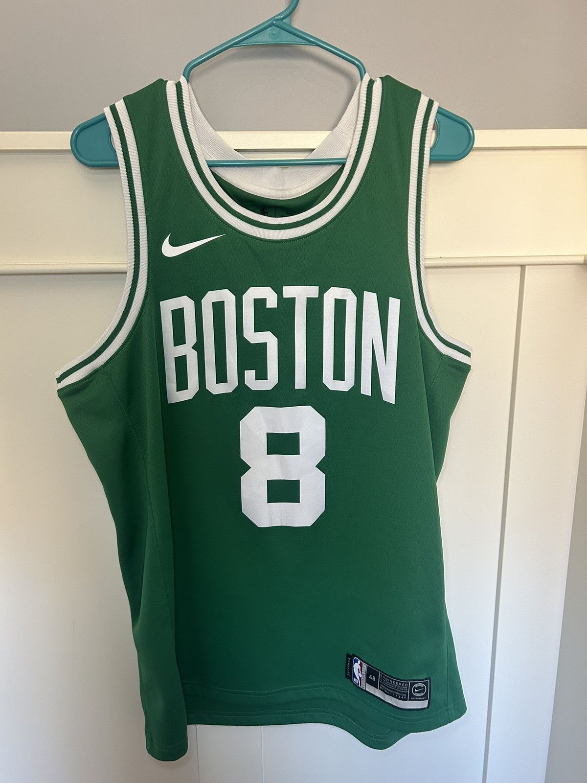 NBA Nike NBA icon edition Boston Celtics Kemba Walker jersey #8 Size US L / EU 52-54 / 3 - 1 Thumbnail