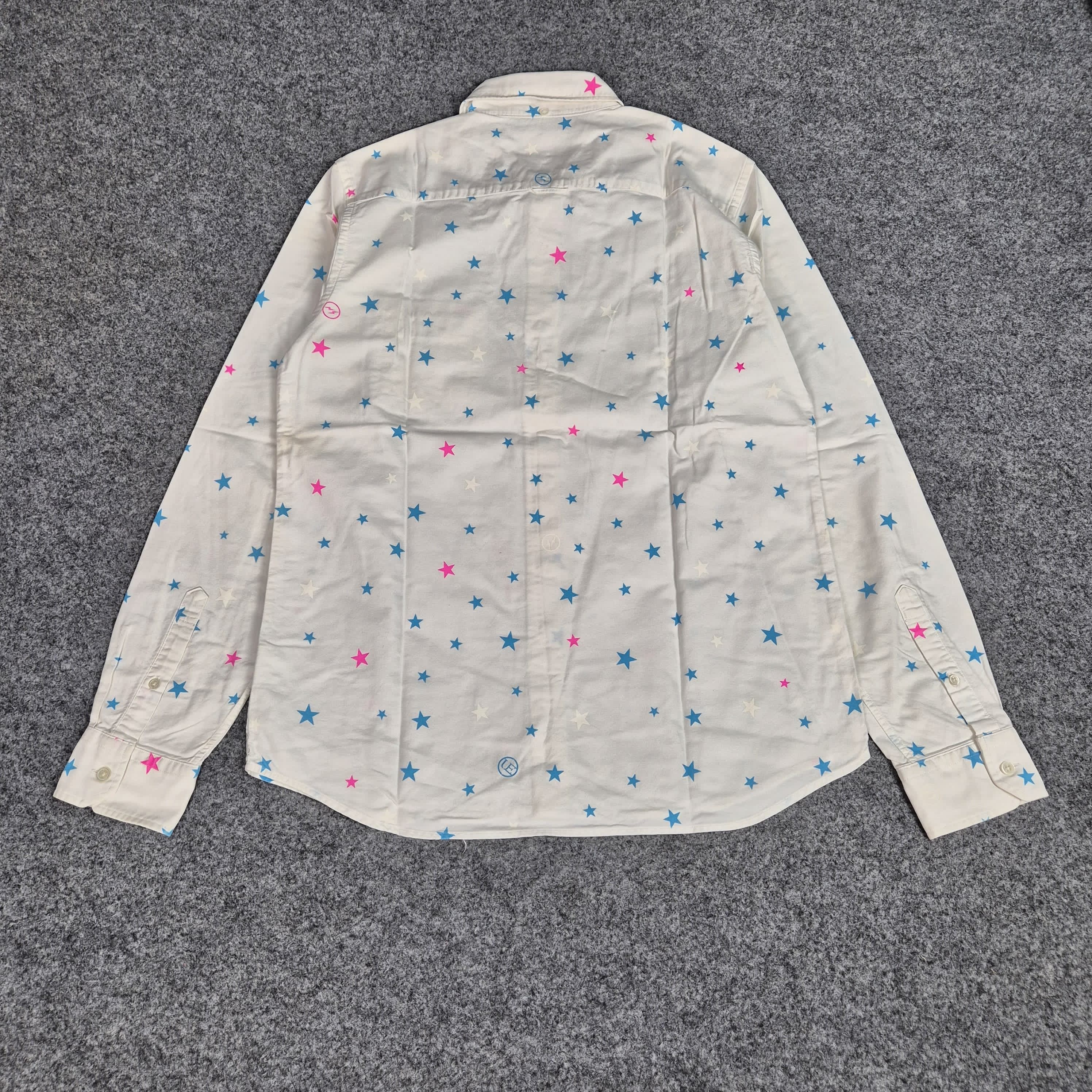 uniform experiment Uniform experiment x fragmen design shirts Size US M / EU 48-50 / 2 - 10 Thumbnail