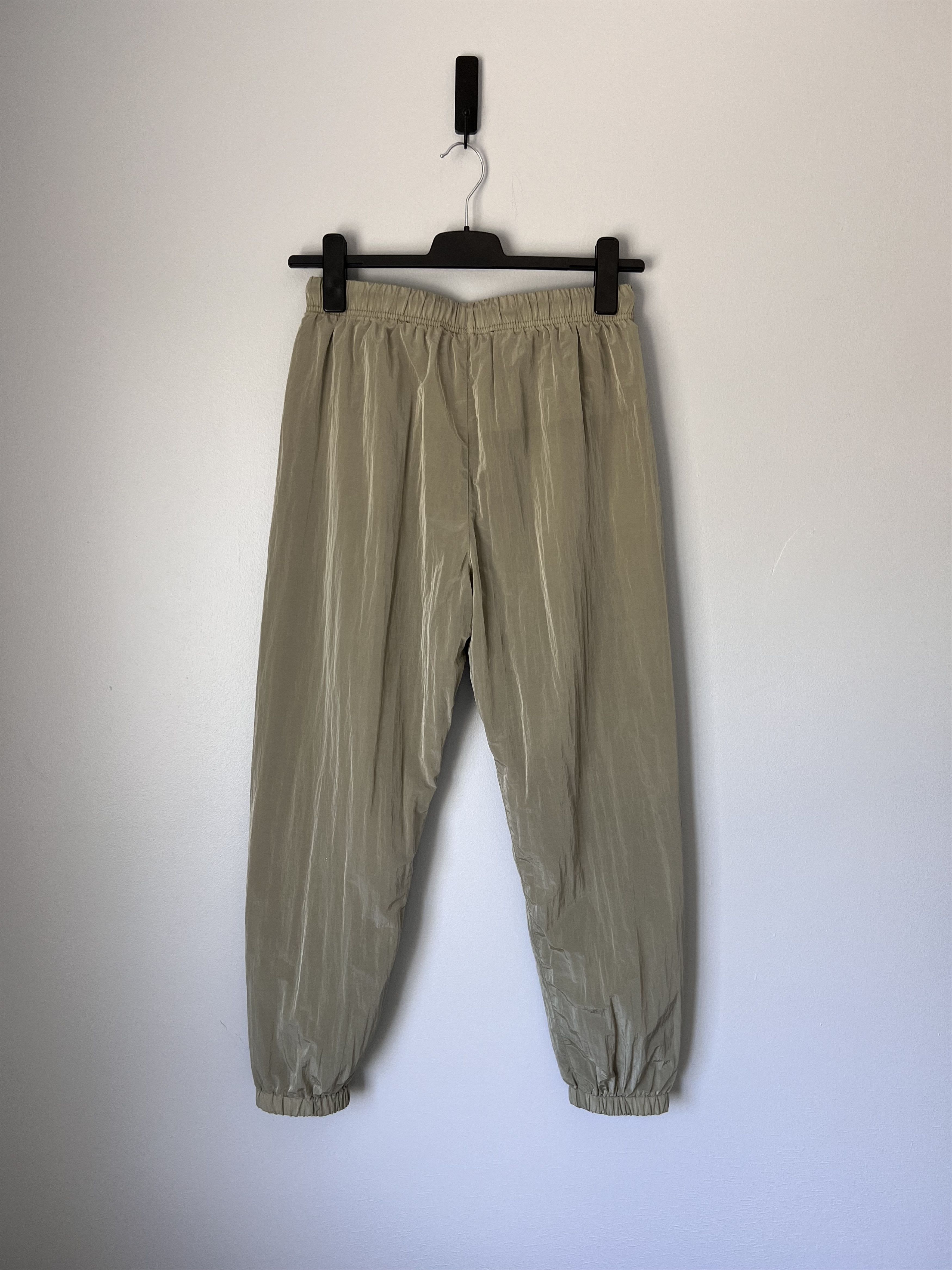 Essentials × Fear of God Fear of God Essentials Nylon Crinkle Track Pants Size US 30 / EU 46 - 6 Thumbnail