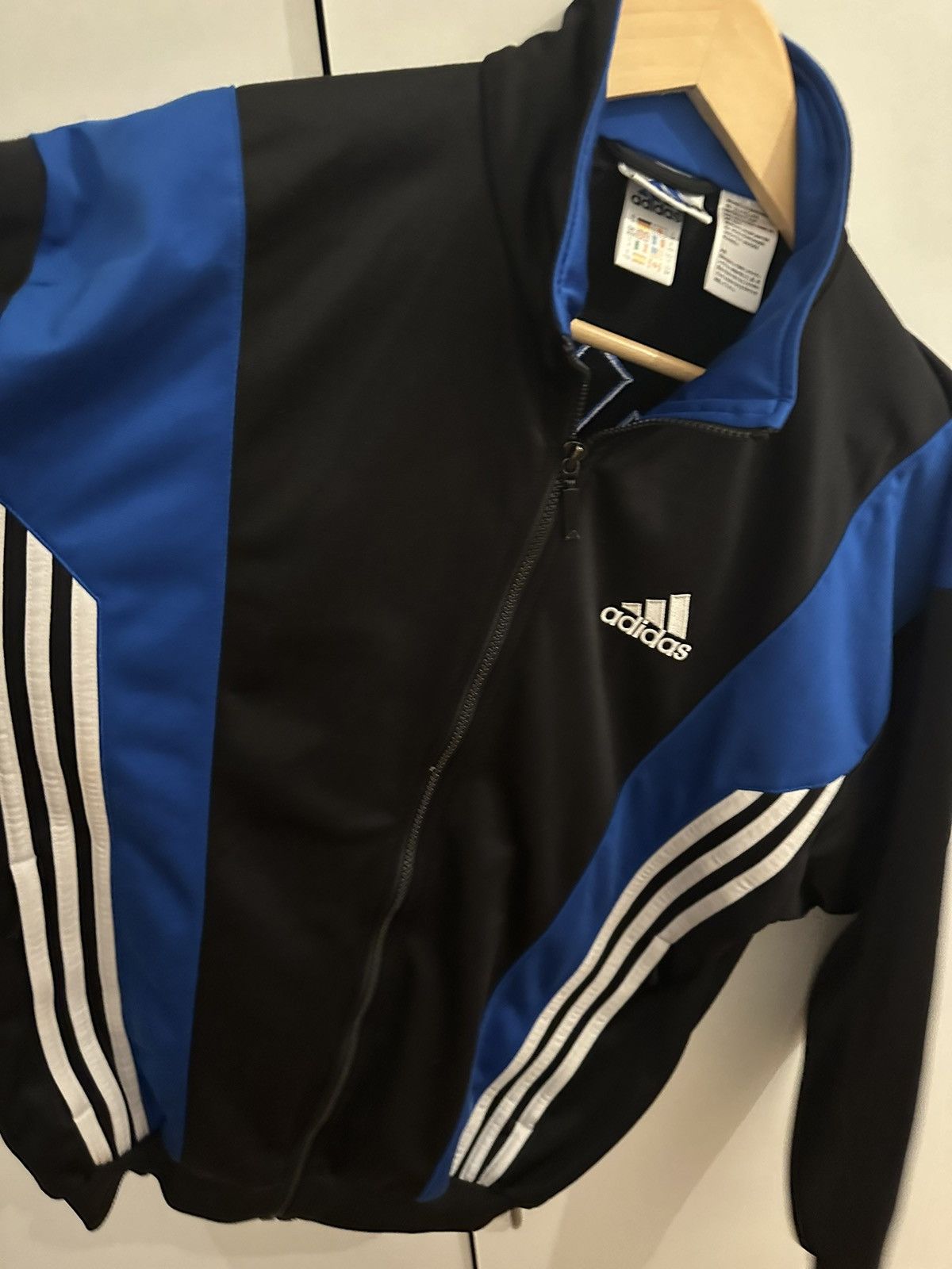 Adidas Adidas Jacket Size M Vintage Retro Jacke Size US M / EU 48-50 / 2 - 5 Thumbnail