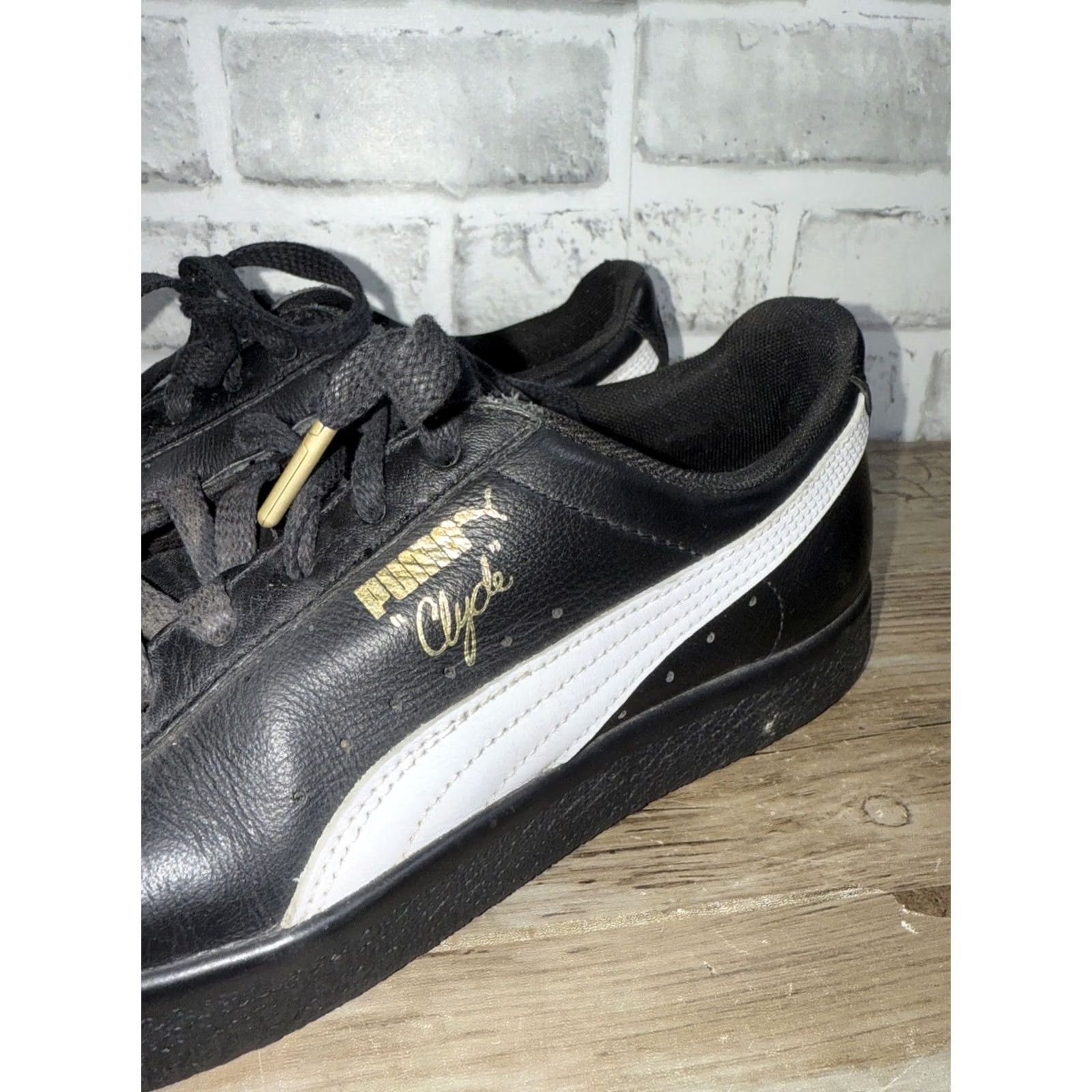 Puma PUMA CLYDE Sneakers Mens 8.5 Leather Black And White Size US 9 / EU 42 - 3 Thumbnail