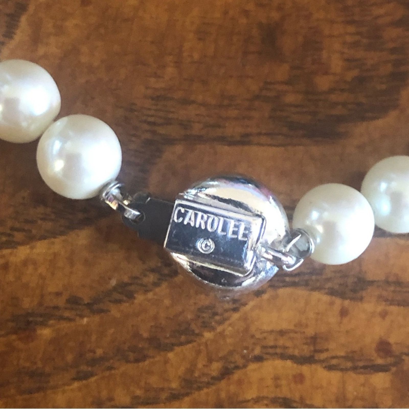 Vintage Vintage Carolee white pearlescent knotted pearl necklace Size ONE SIZE - 12 Thumbnail