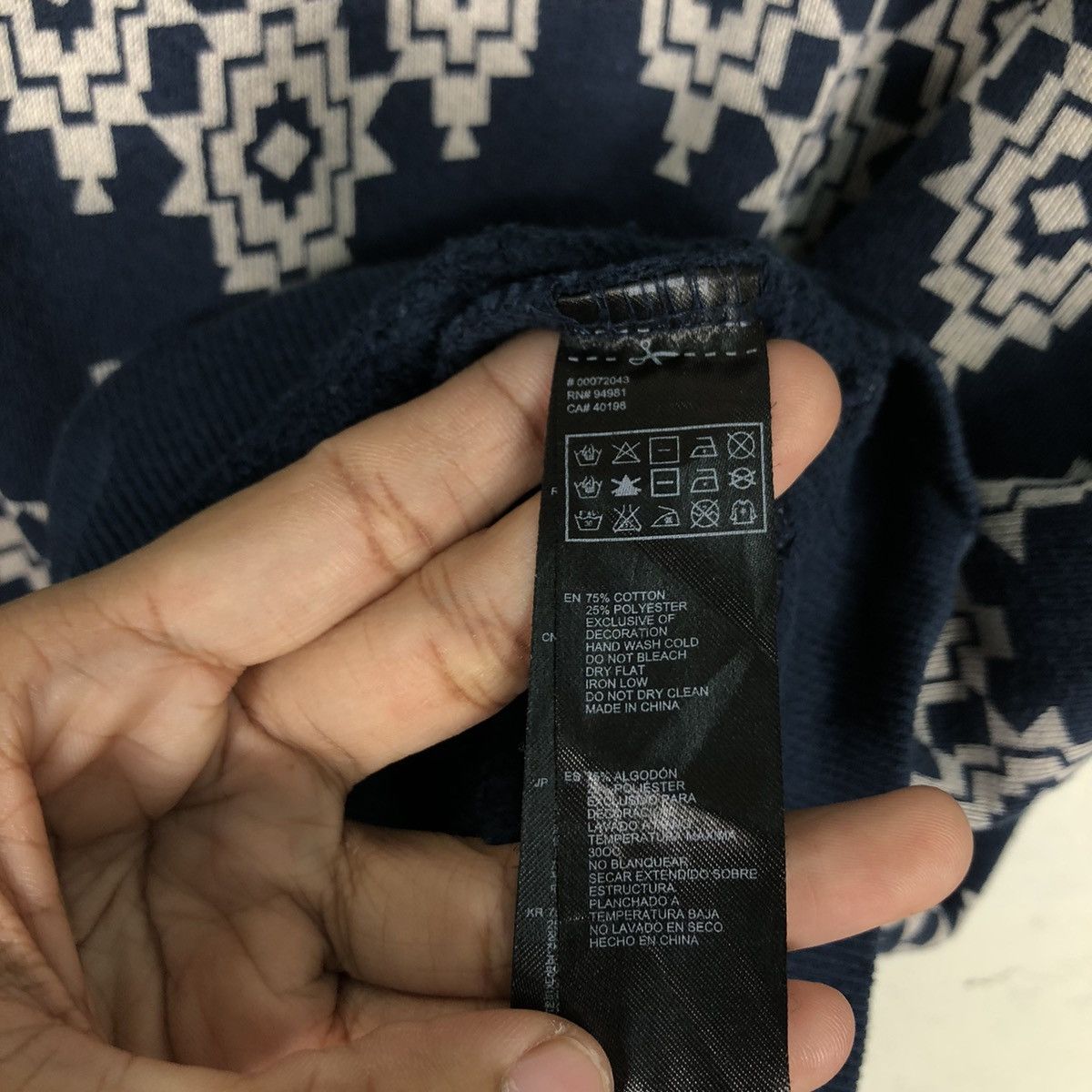 Designer × Japanese Brand Vintage Art Abstract Sweatshirt Rare Design Medium Size US M / EU 48-50 / 2 - 10 Thumbnail
