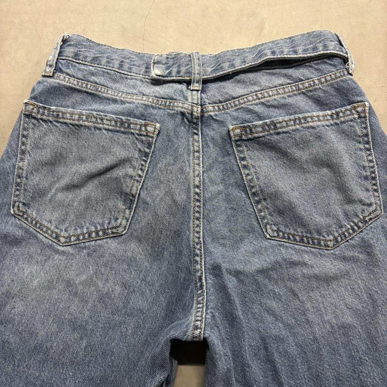 Vintage Crazy Vintage Y2K/2000s Super Baggy Wideleg Skater Medium Wash Denim Jeans with a built in belt! Size US 27 - 5 Thumbnail
