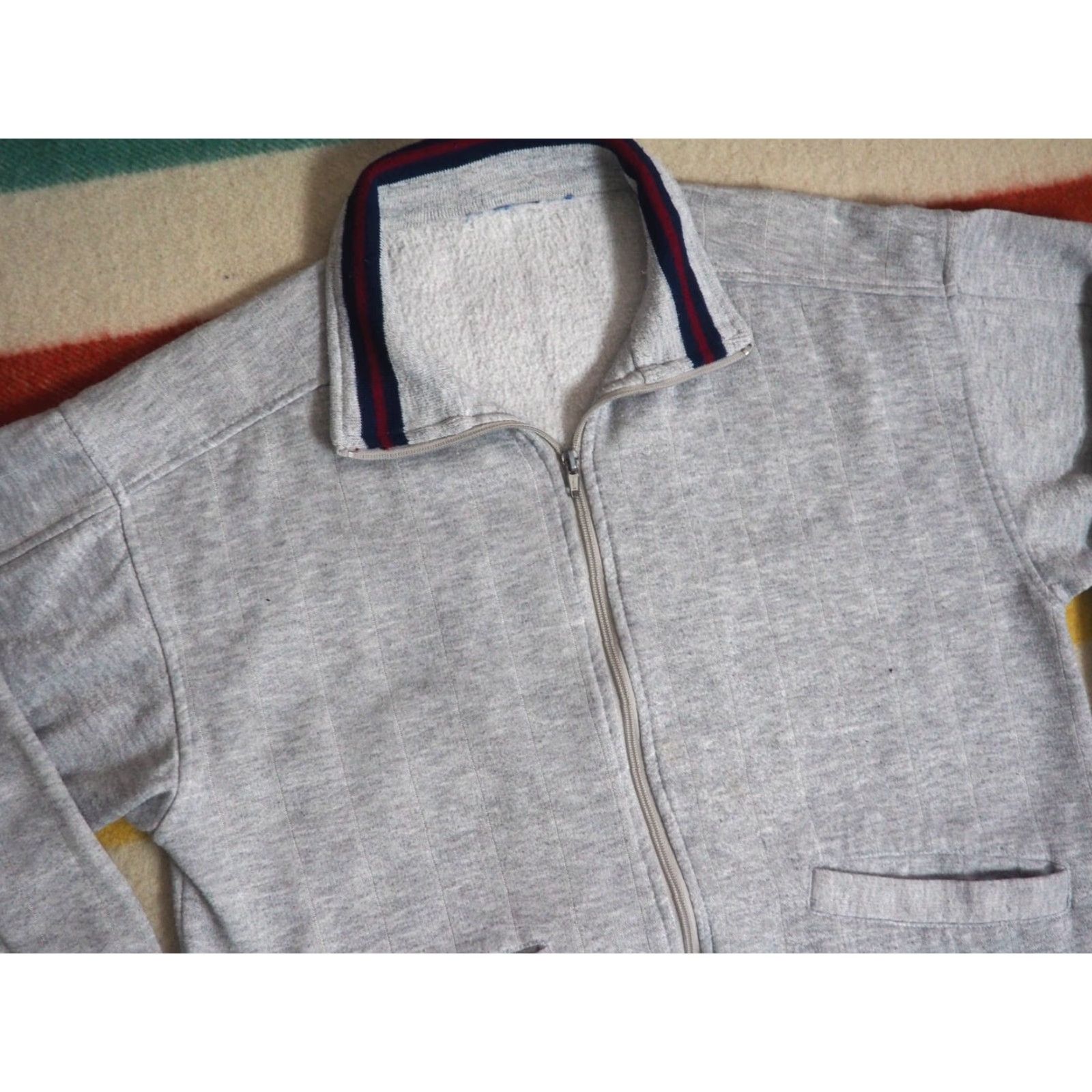 Vintage VINTAGE 80s Heather Gray Red Blue Retro Full Zip Sweatshirt Mens M Size US M / EU 48-50 / 2 - 3 Thumbnail
