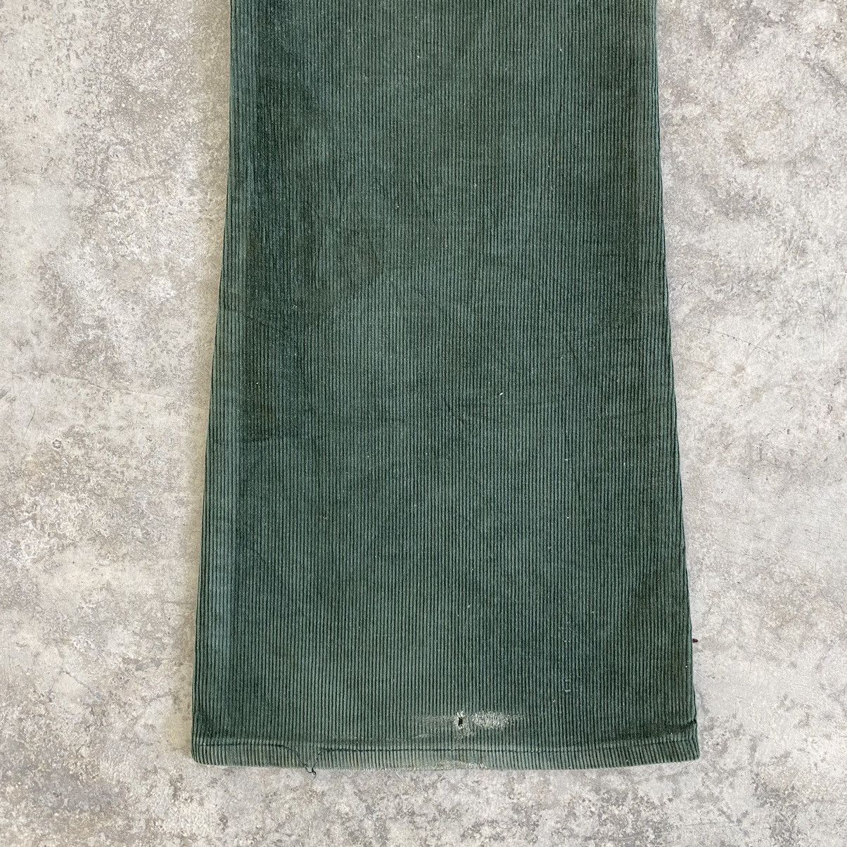 Levi's Vintage 1973 Levis 646 Faded Green Corduroy Flared Jeans Size US 31 - 18 Thumbnail