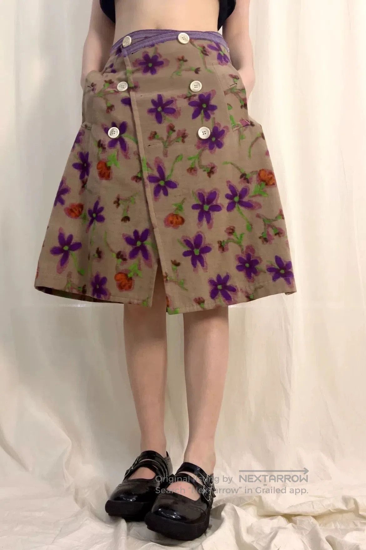 Comme des Garcons Comme des Garcons Floral Button Skirt. Size 35" - 8 Thumbnail