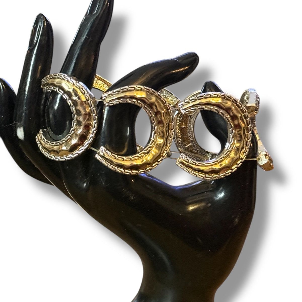 Other Two tone crescent shaped link stretch bracelet Size ONE SIZE - 2 Thumbnail