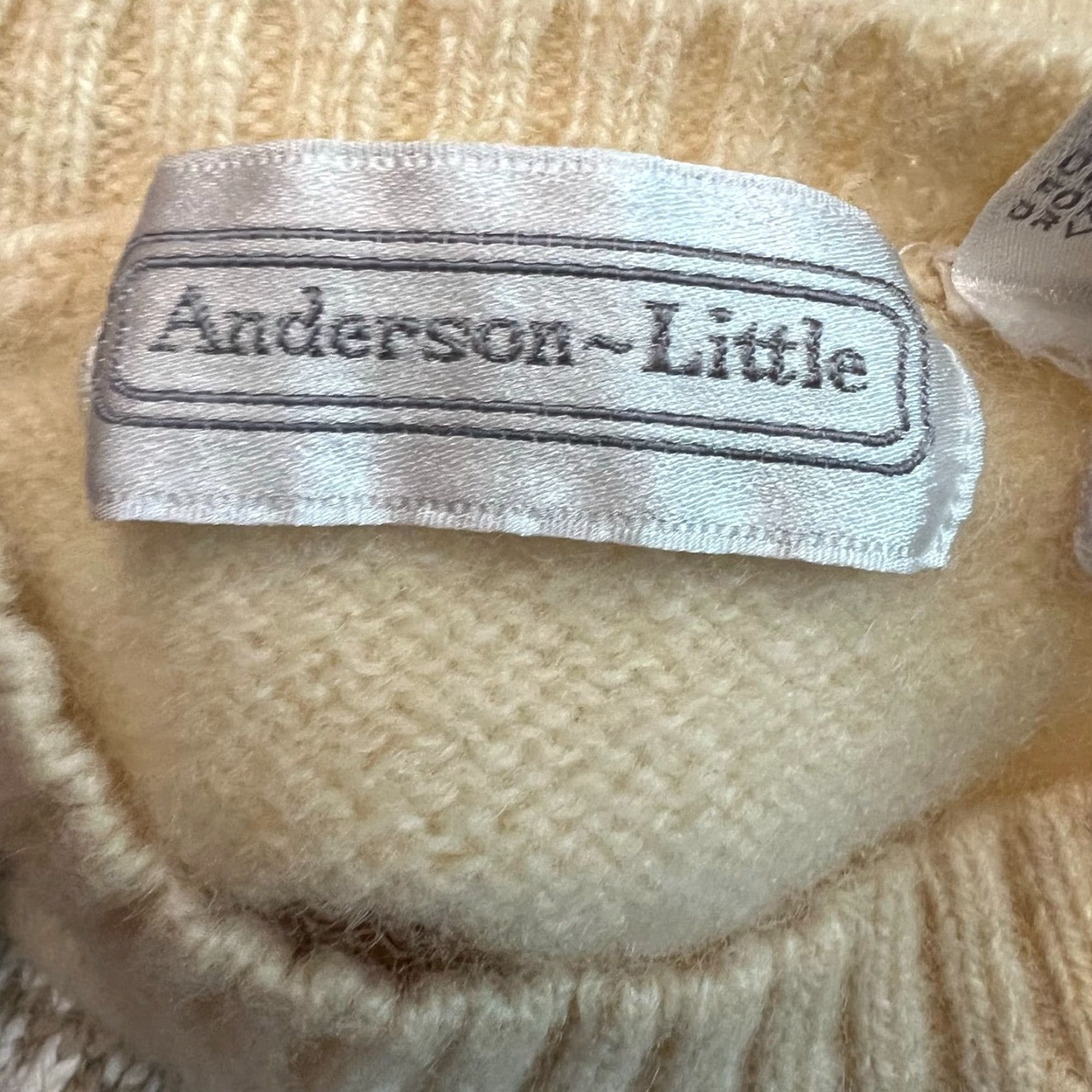 JW Anderson VINTAGE Anderson Little Vest Sweater Sleeveless Cable-Knit 100% Wool Ivory PM Petite Women Medium Ivory 90s City Classic Women’s Vest Size M / US 6-8 / IT 42-44 - 7 Thumbnail