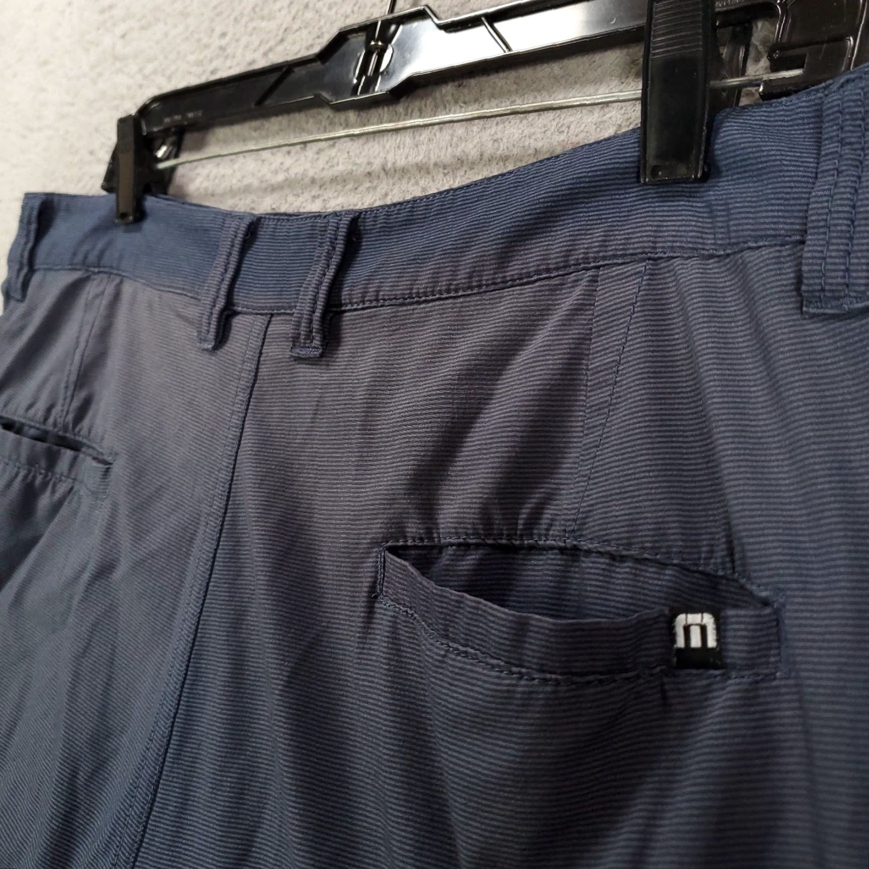 TravisMathew Travis Mathew Shorts Mens 36 Blue Bermuda Stretch Striped Casual Golf Pants Slim Fit? Size US 36 / EU 52 - 6 Thumbnail