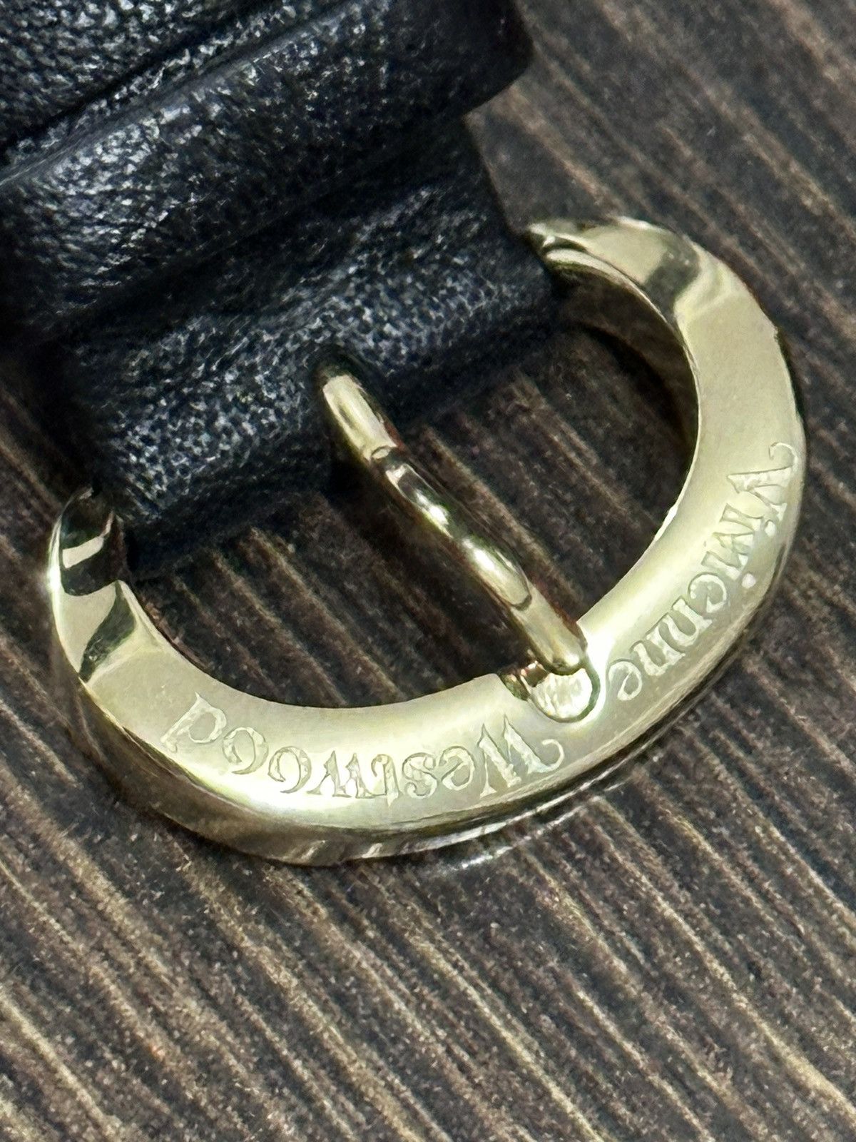 Vivienne Westwood Vivienne Westwood ORB-POP Black/Gold Y2k Watch Size ONE SIZE - 9 Thumbnail