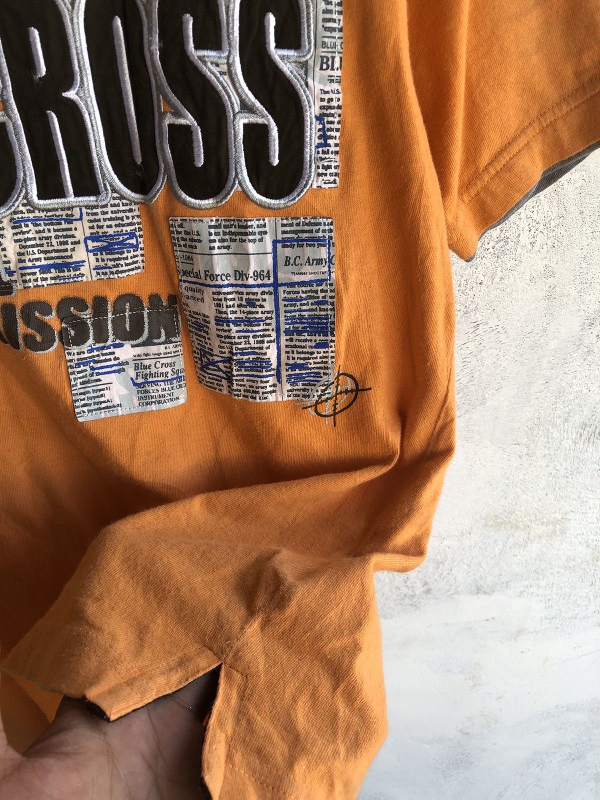 Hysteric Glamour Japanese Poem Blue Cross Special Mission Tshirt Tee Size US M / EU 48-50 / 2 - 6 Thumbnail