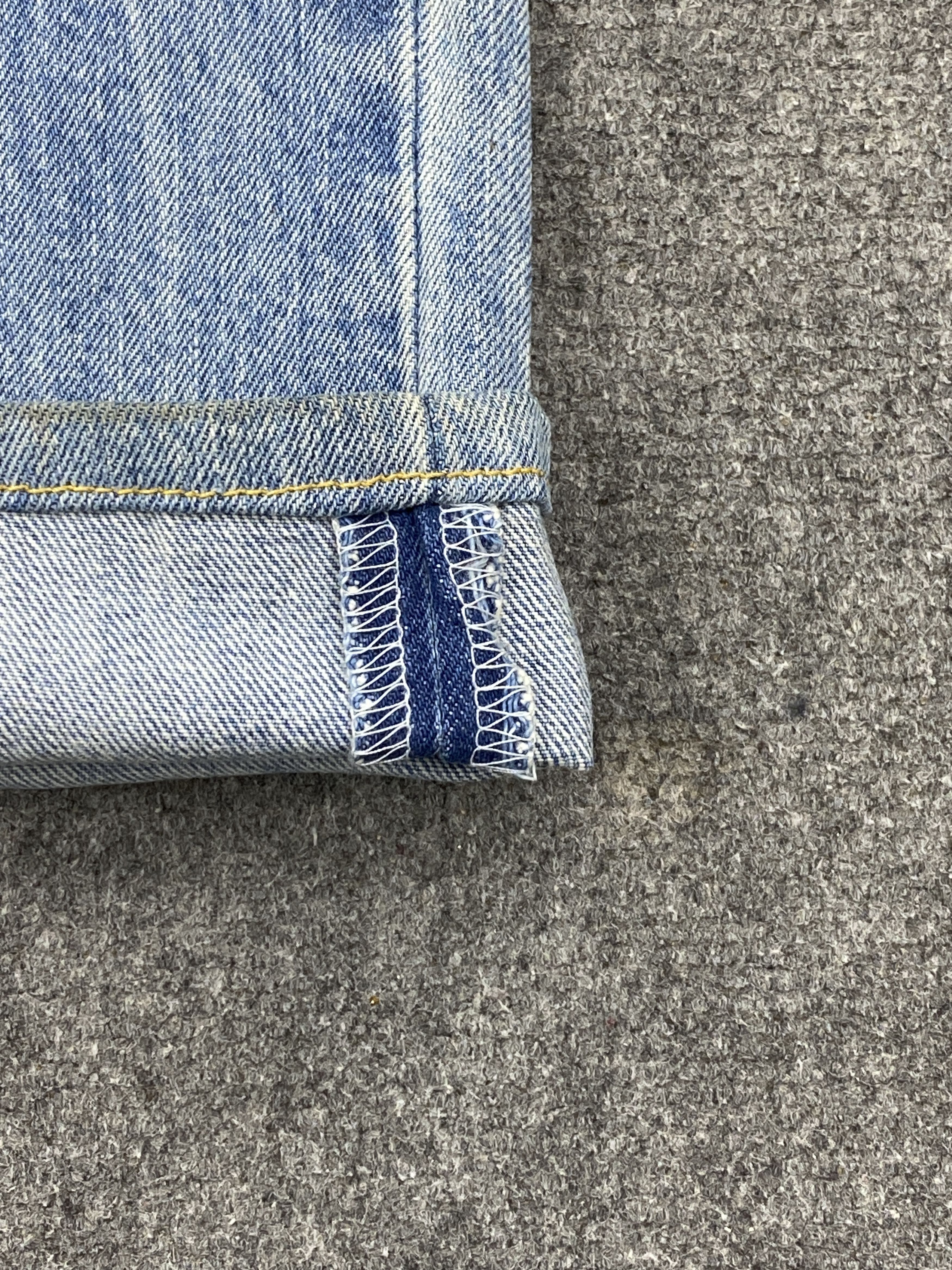 Levi's Vintage 90s Levi's 501 Blue Denim Jeans DP2814 Size US 34 / EU 50 - 14 Thumbnail