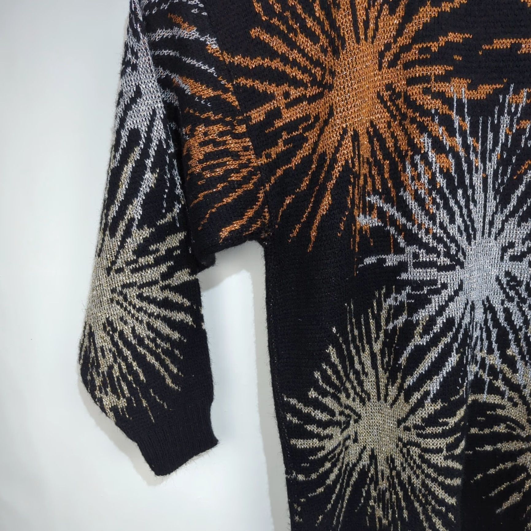 Vintage VINTAGE Dana Scott Gold Glitter Firework Mock Neck Sweater Medium Abstract Size M / US 6-8 / IT 42-44 - 7 Thumbnail