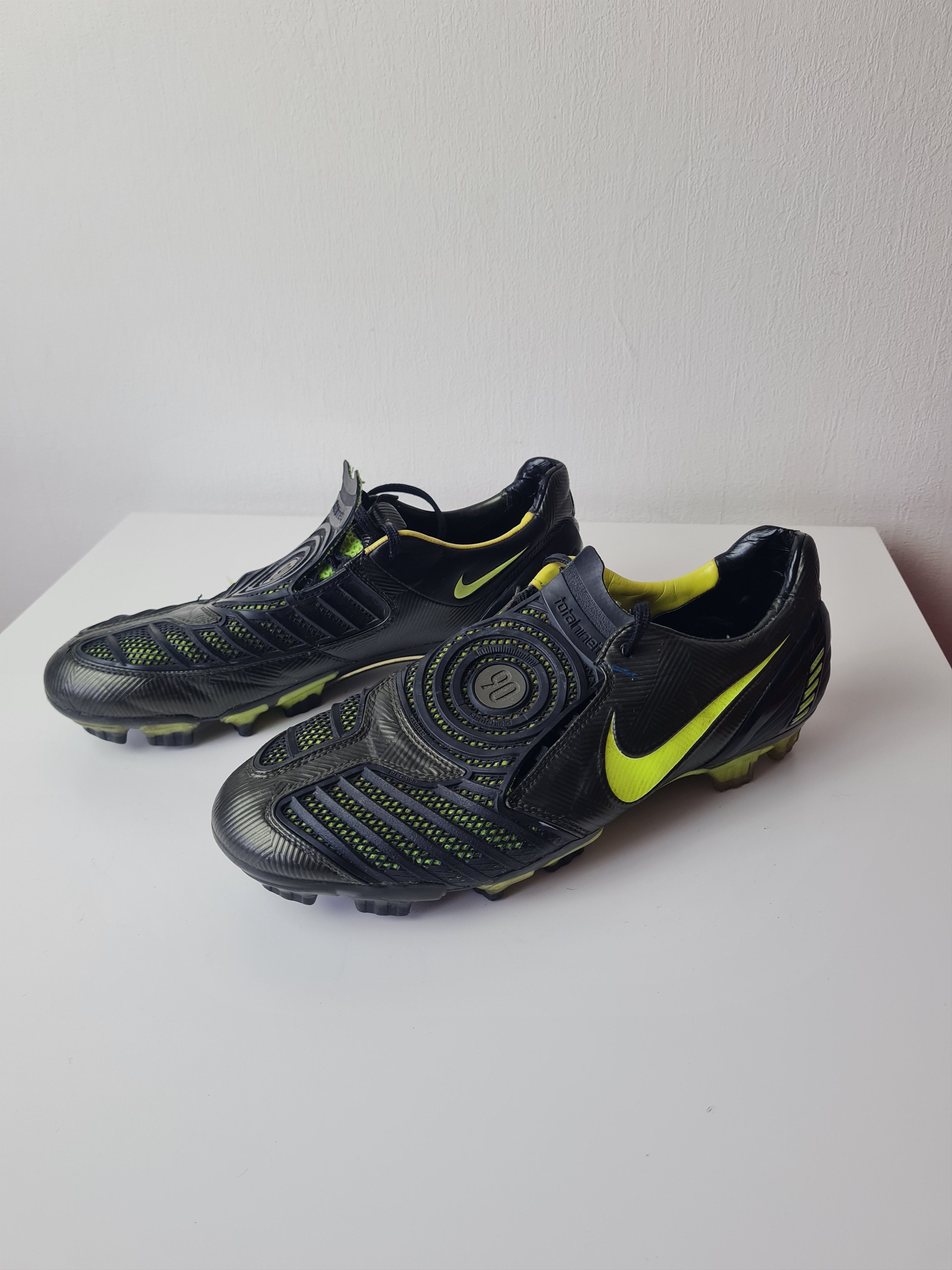 Nike Football Boots 2008 Nike Total 90 SG Zoom Air Laser Elite Size US 10 / EU 43 - 19 Thumbnail