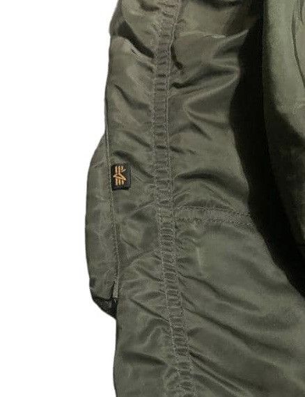 Alpha Industries Vintage Alpha Industries Fur Hoodie Bomber Jacket Nice Size US S / EU 44-46 / 1 - 6 Thumbnail