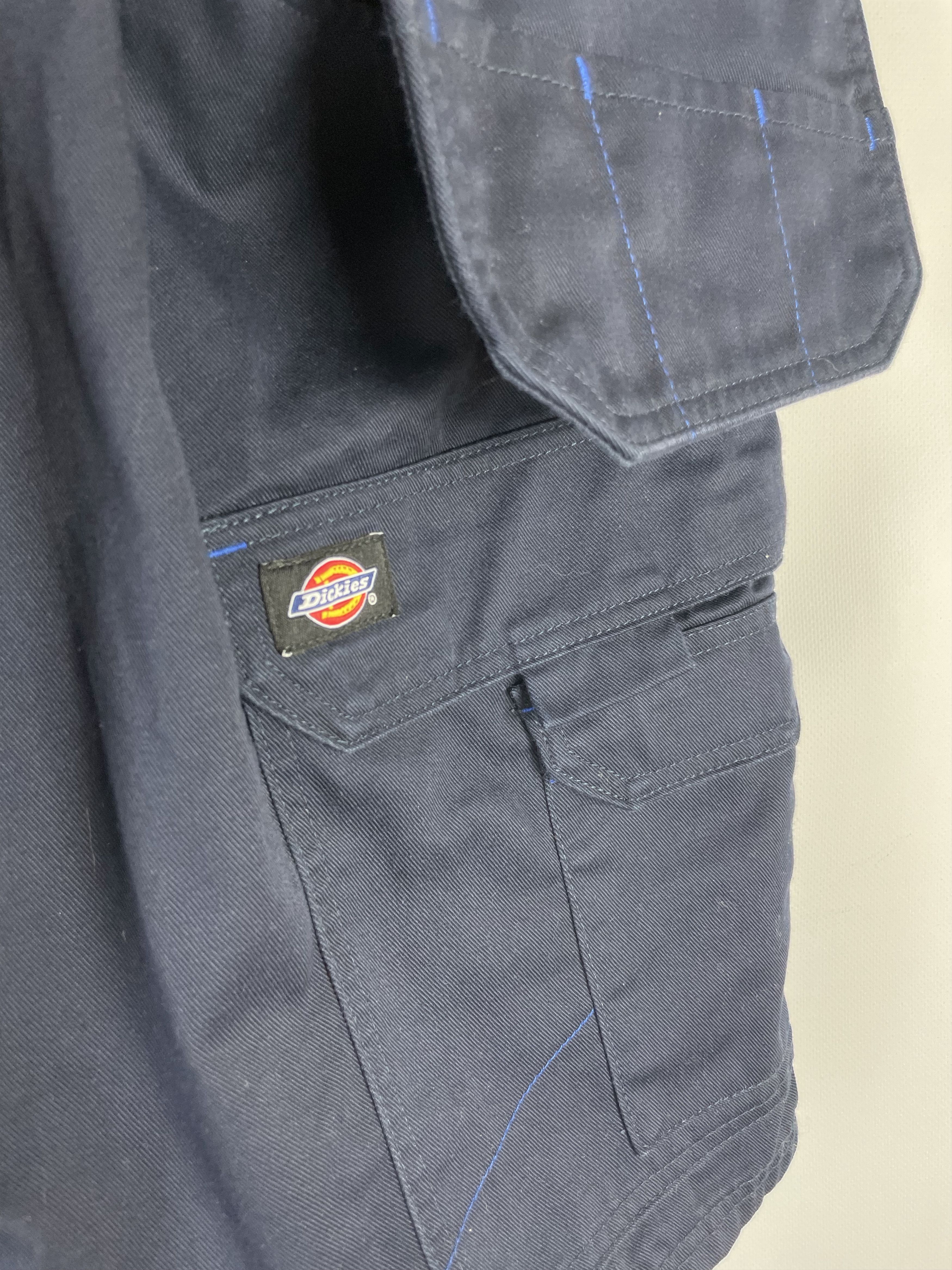 Dickies Vintage Dickies Cargo Shorts Size US 34 / EU 50 - 9 Thumbnail