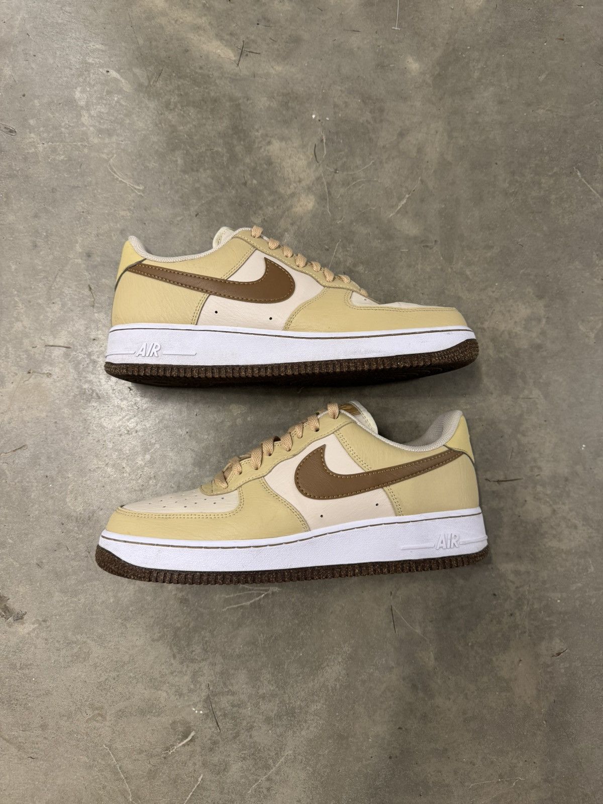 Nike Nike Air Force 1 Low LV8 Inspected By Swoosh Size 10 Size US 10 / EU 43 - 2 Thumbnail