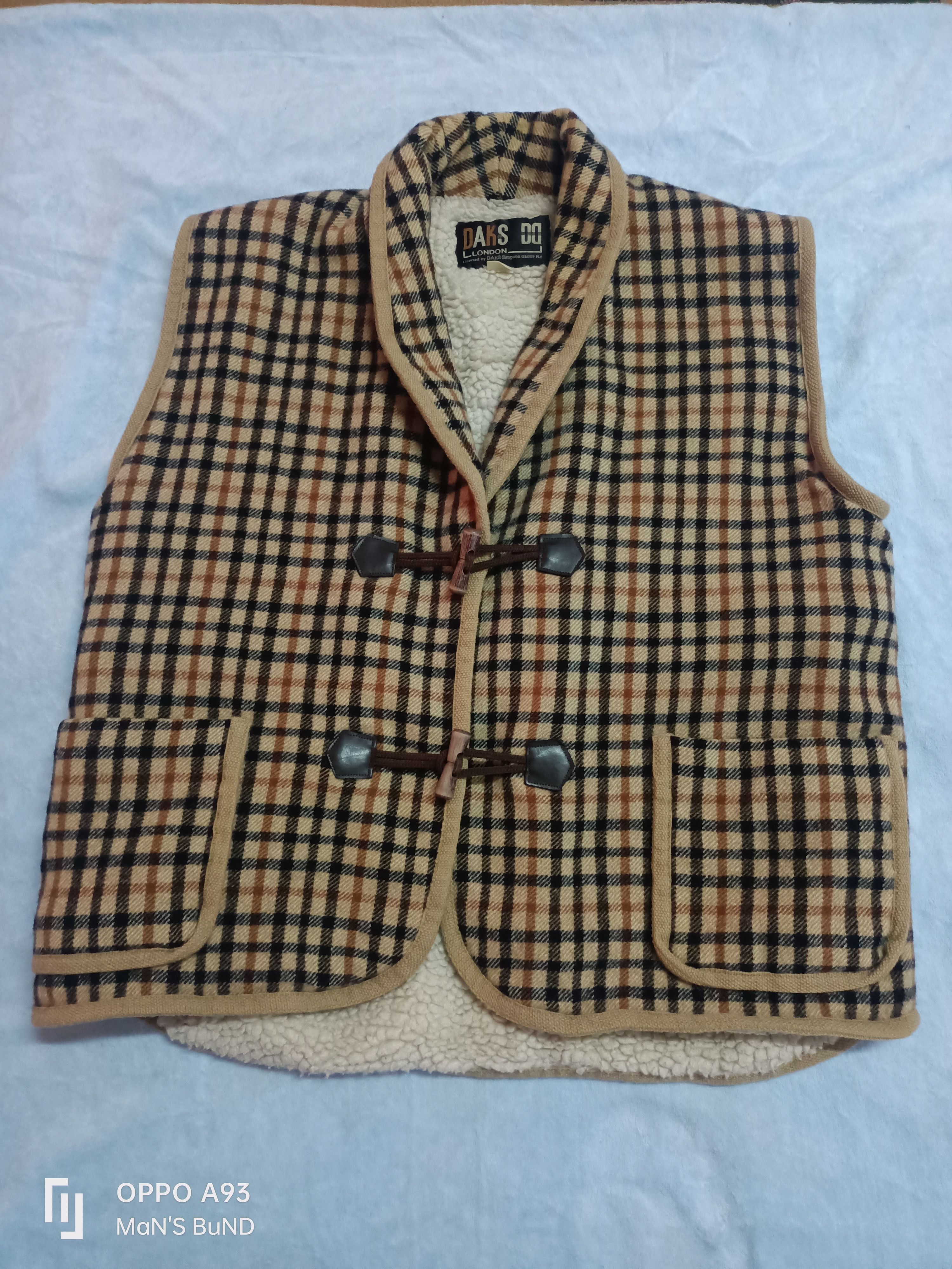 DAKS × Japanese Brand × Vintage Vintage DAKS London iconic check Sherpa Vest Size US M / EU 48-50 / 2 - 1 Thumbnail