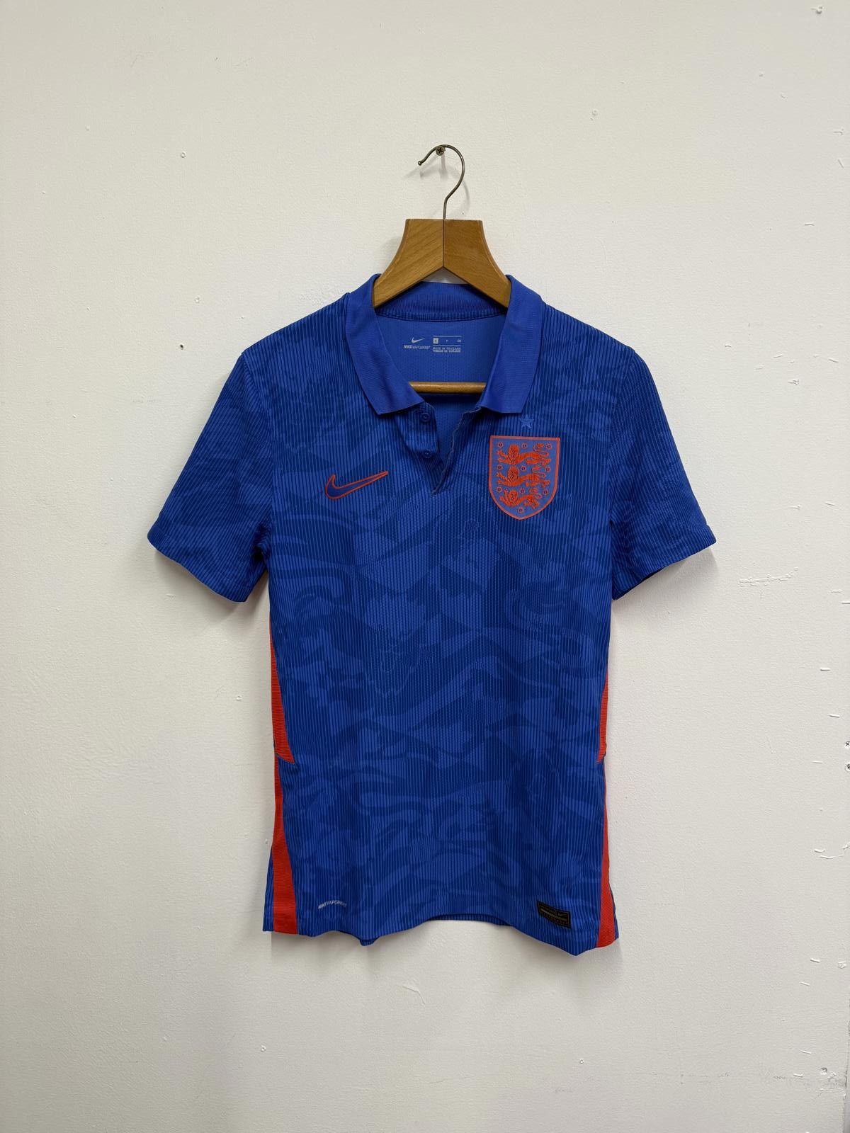 Nike Nike England Football Polo Jersey Blue Red Men's Medium Size US S / EU 44-46 / 1 - 1 Thumbnail