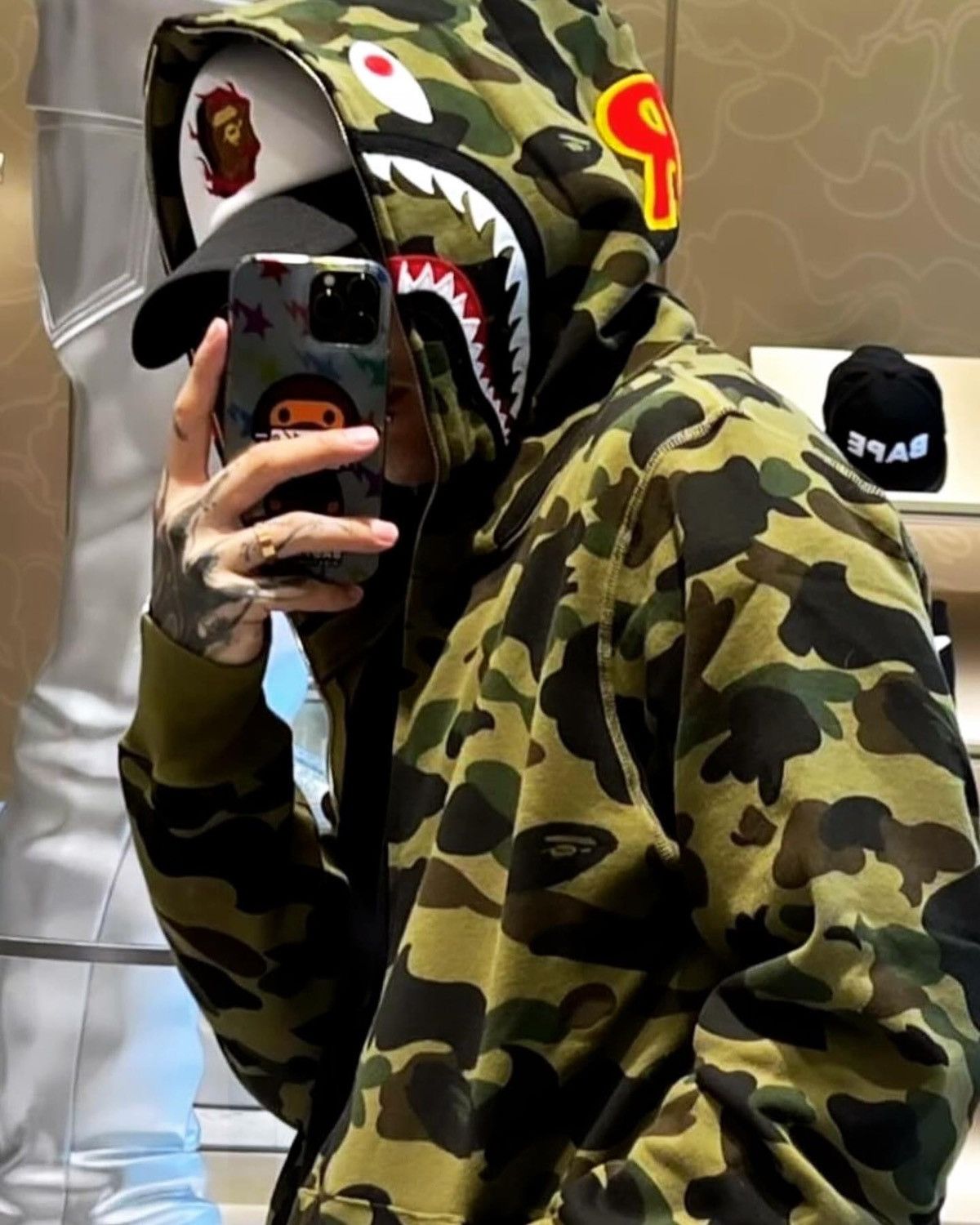Bape Bape Green Camo ‘Ponr’ Shark Zip Hoodie Size US XL / EU 56 / 4 - 5 Thumbnail