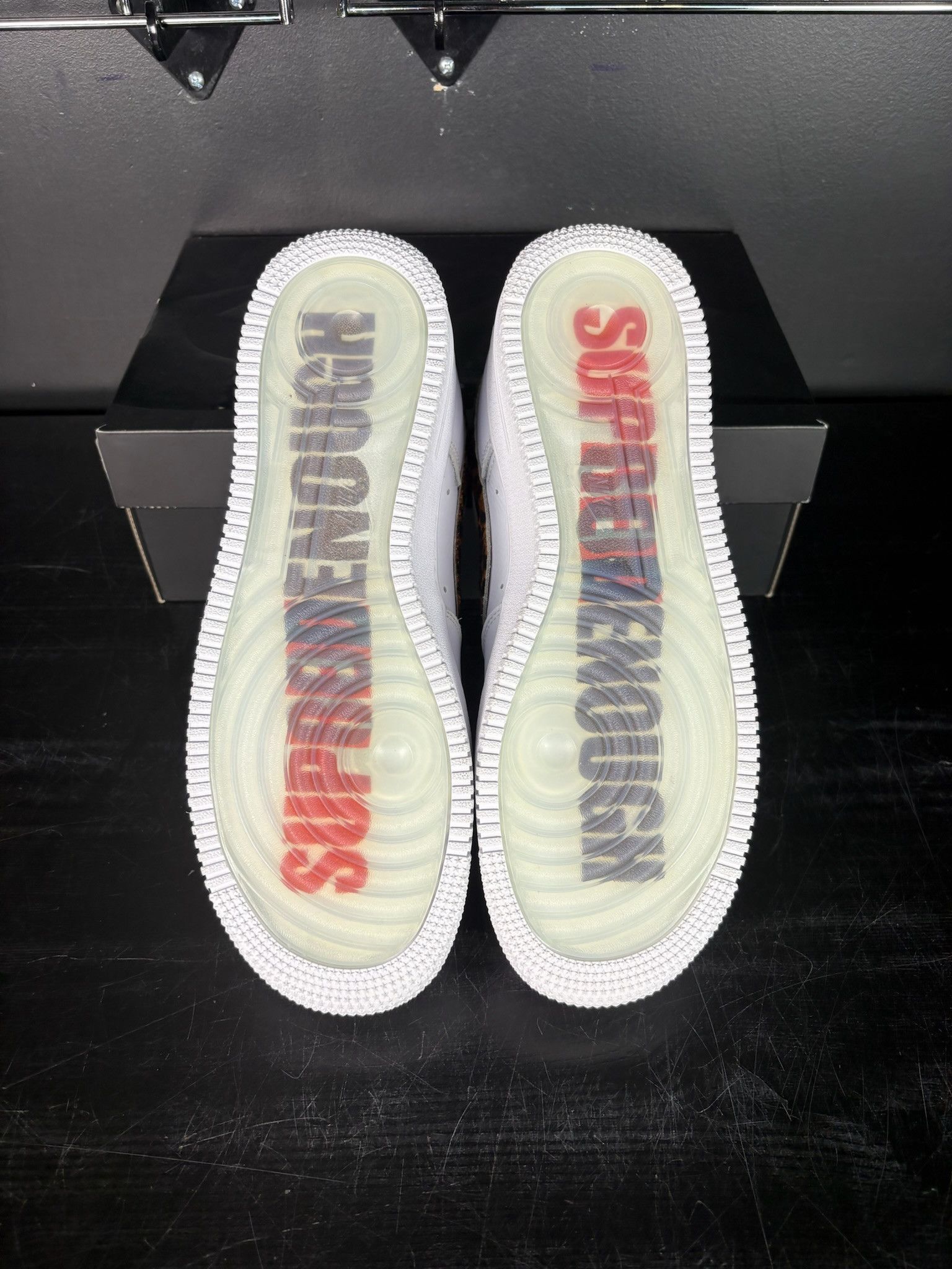 Supreme Nike Air Force 1 Low x Supreme x GOODENOUGH - Size 8.5 Size US 8.5 / EU 41-42 - 4 Thumbnail
