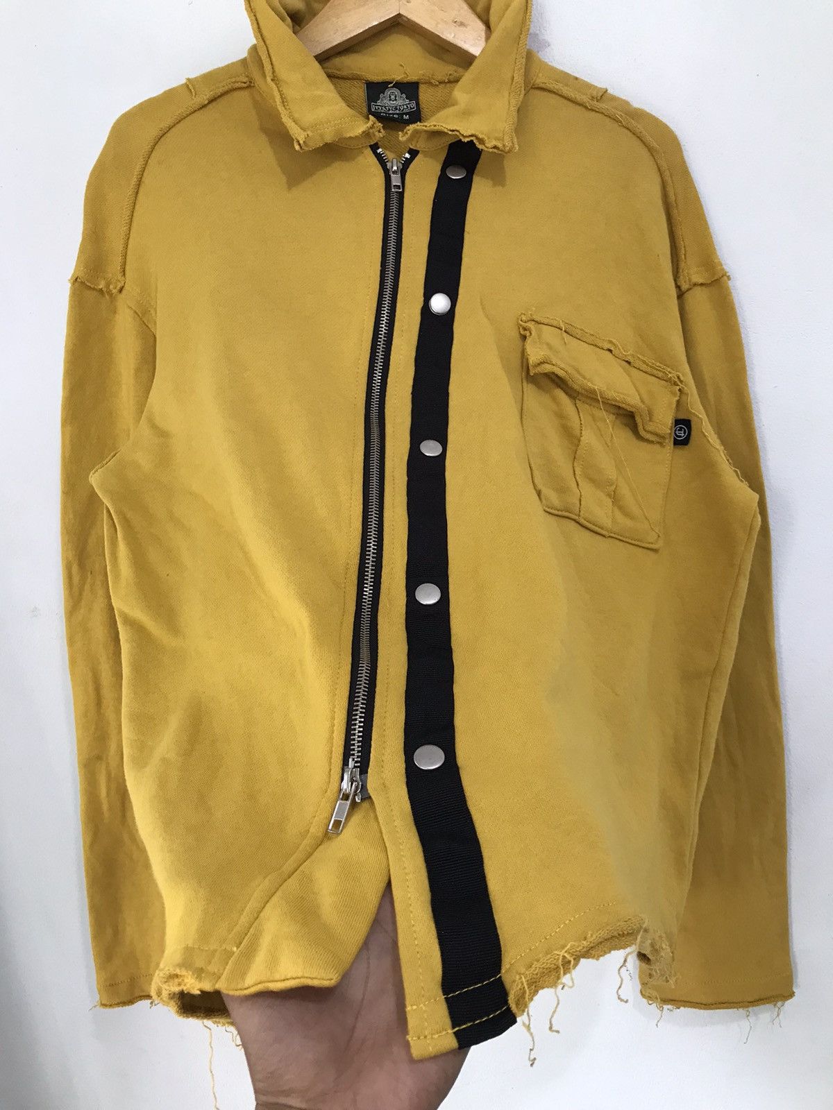 Japanese Brand Vintage Asymmetrical Zip distressed jacket Tokyo New york Size US M / EU 48-50 / 2 - 2 Thumbnail