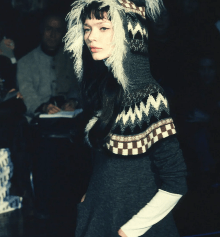 Jean Paul Gaultier 90's jean paul gaultier fair Isle mongolian lamb cape Size L / US 10 / IT 46 - 12 Thumbnail