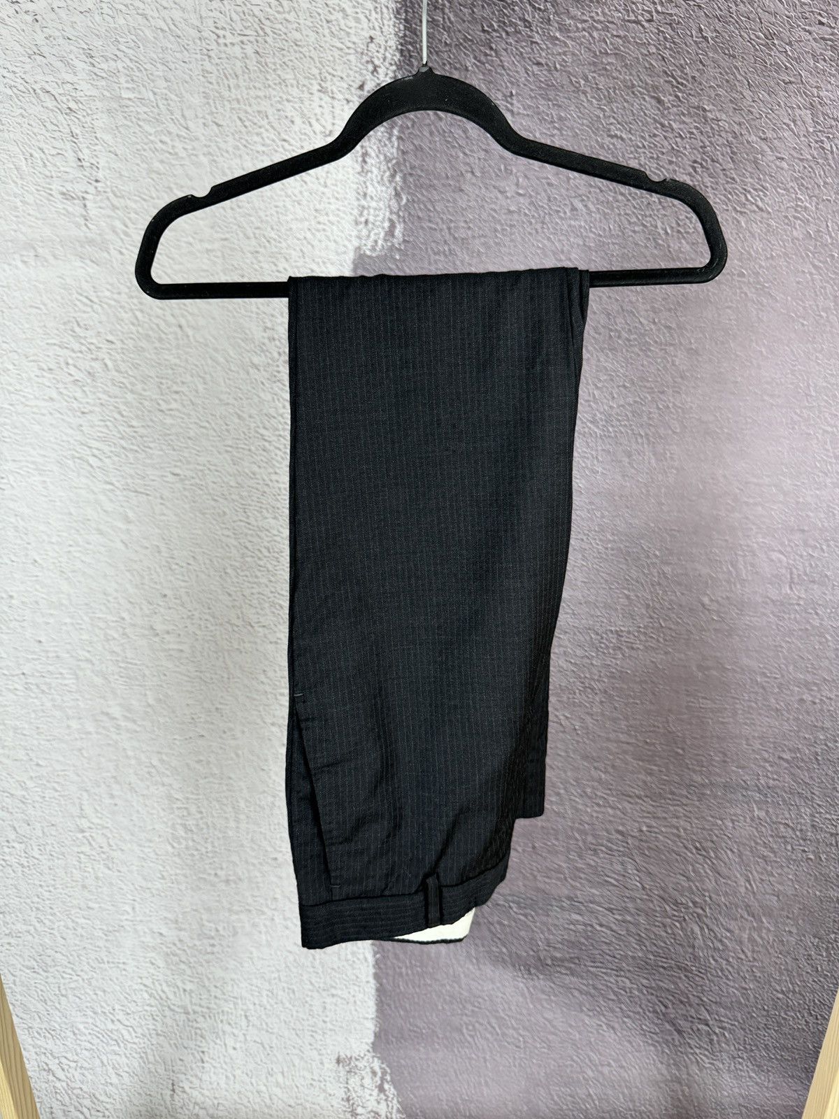 Paoloni Paoloni black graphite striped 2 button Quarantasei suit Size 36R - 18 Thumbnail
