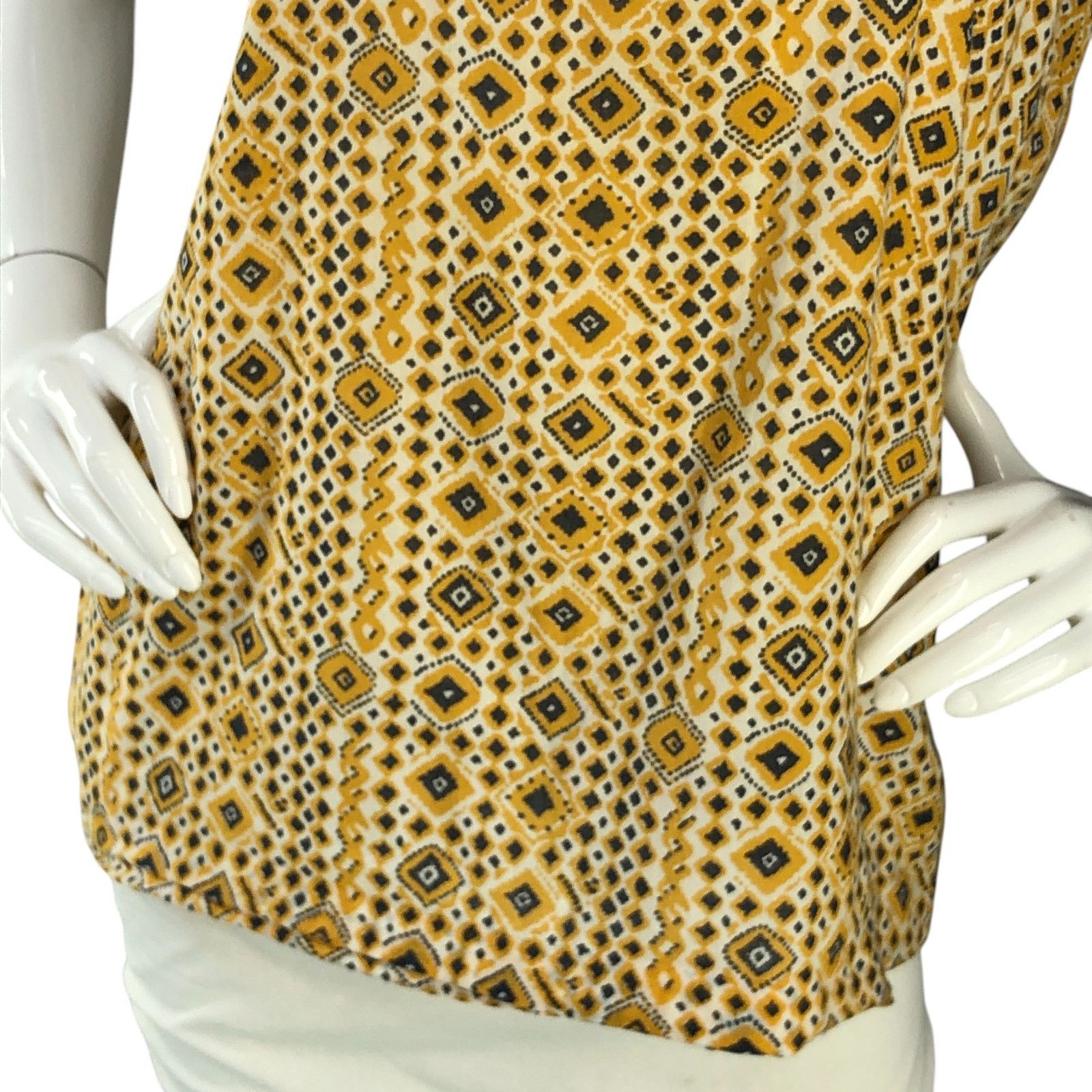 Tory Burch Tory Burch Size 6 Top Embellished Fringe Sleeveless Yellow Size M / US 6-8 / IT 42-44 - 3 Thumbnail