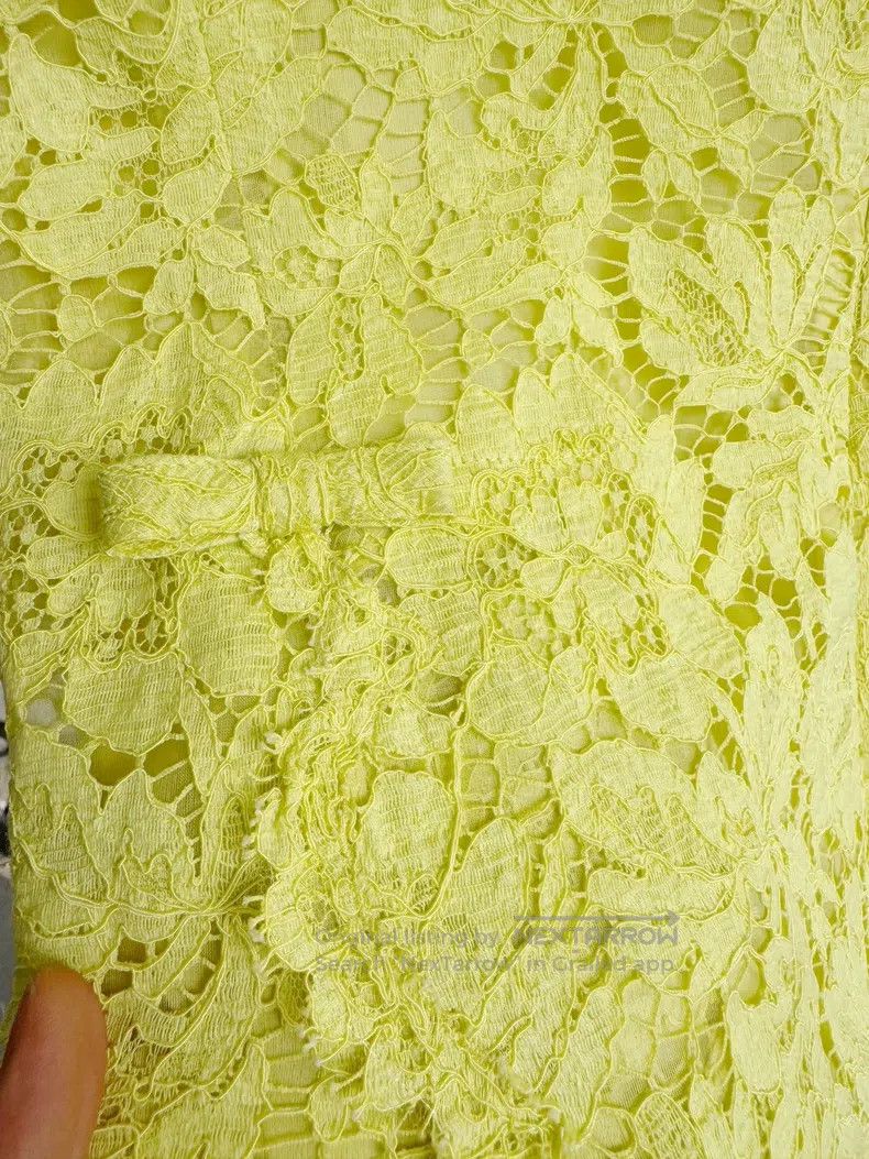 Valentino Valentino Yellow lace dress Size S / US 4 / IT 40 - 5 Thumbnail