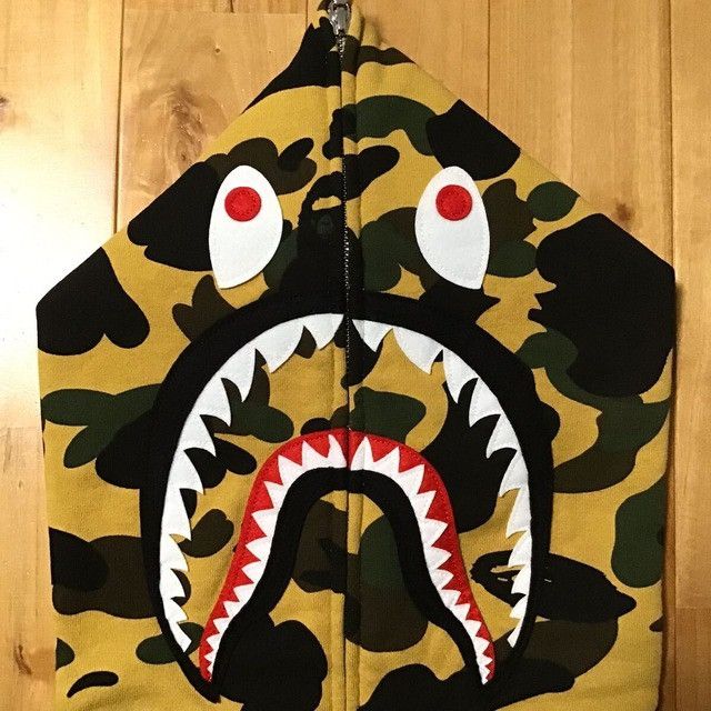 Bape BAPE 1st camo yellow shark full zip hoodie a bathing ape Size US L / EU 52-54 / 3 - 3 Thumbnail